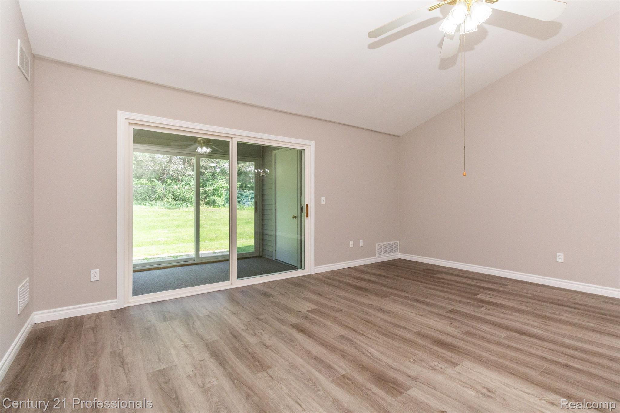 29410 Pendleton Club Drive Farmington Hills City MI 48336
