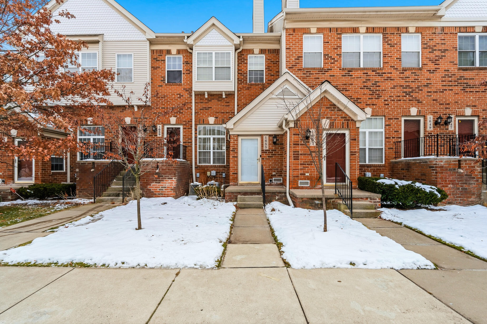 1655 Campau Farms Circle Detroit City MI 48207