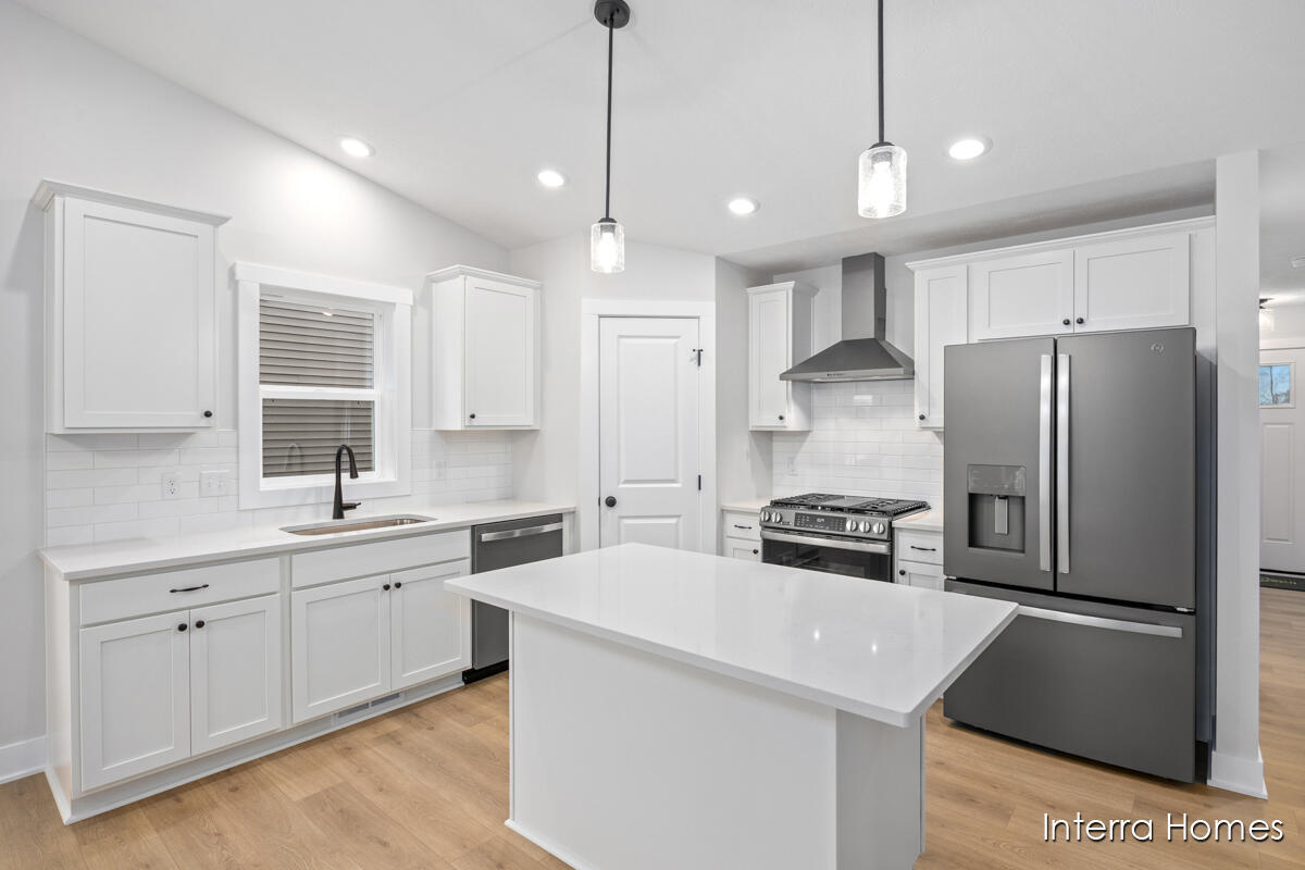 982 Scioto Drive NW Alpine Township MI 49321