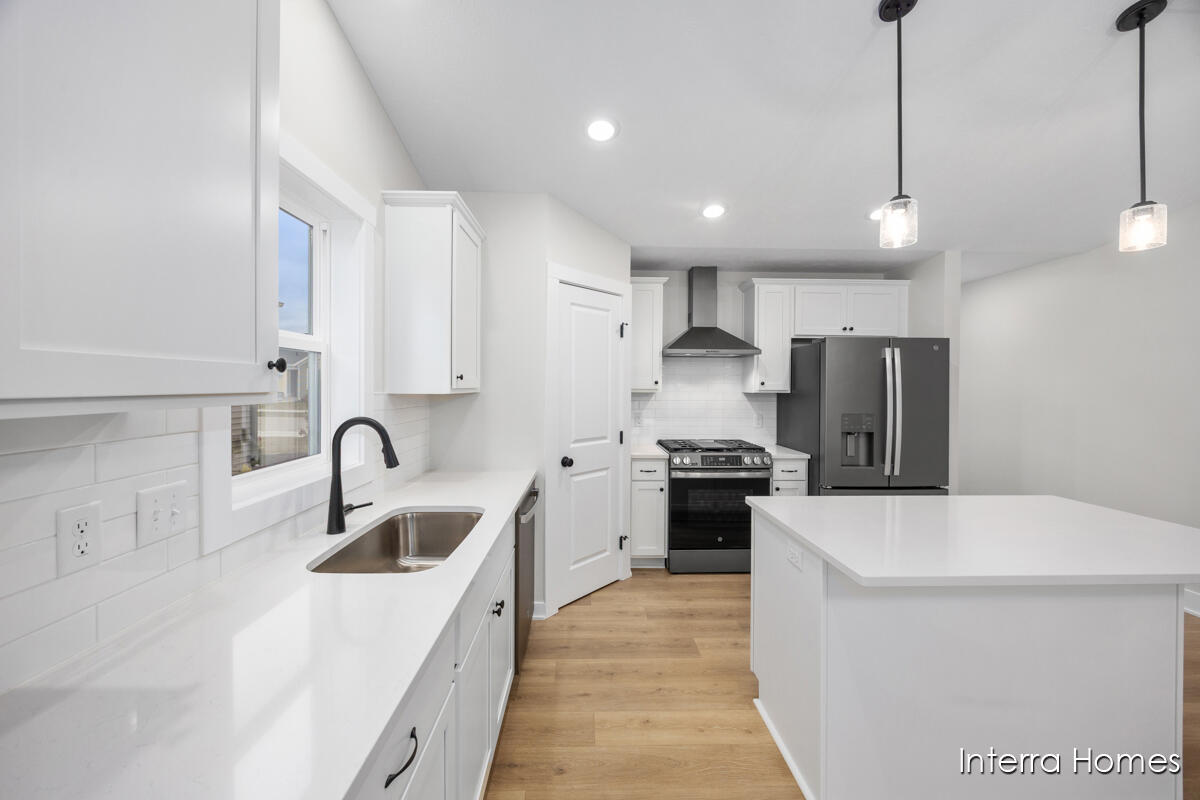 982 Scioto Drive NW Alpine Township MI 49321