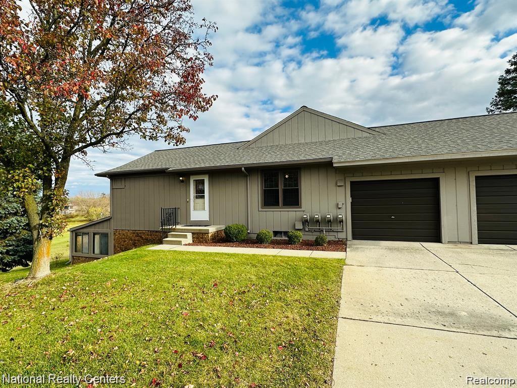 12043 Shenandoah Drive Green Oak Township MI 48178