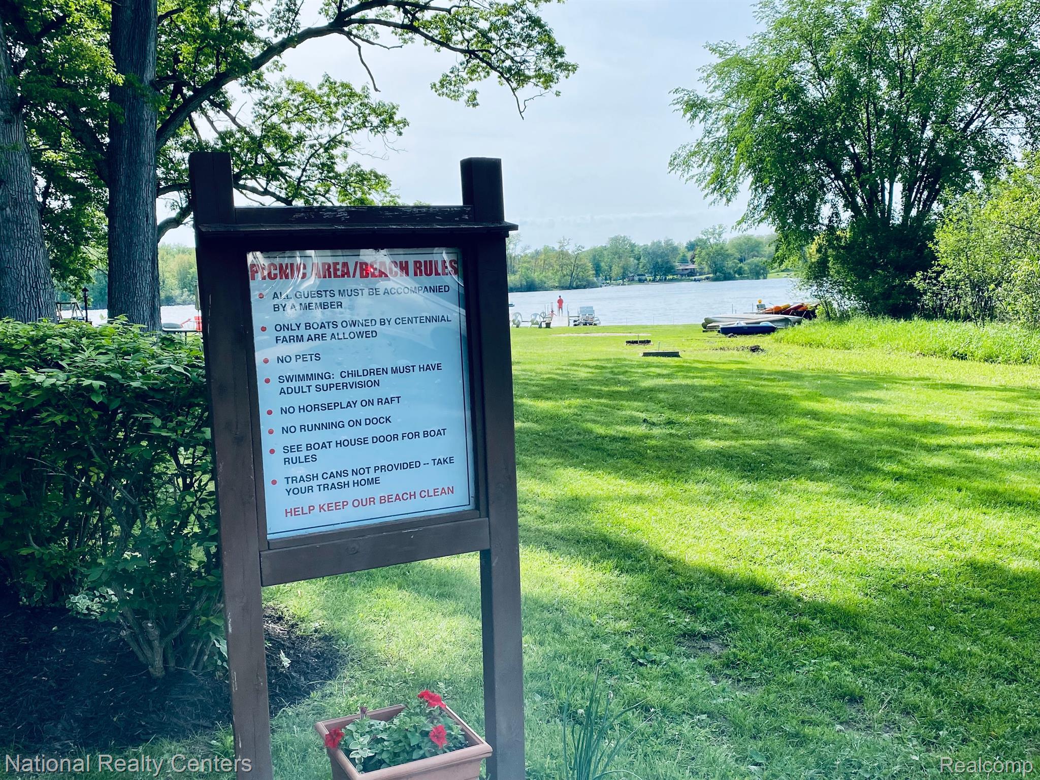 12043 Shenandoah Drive Green Oak Township MI 48178