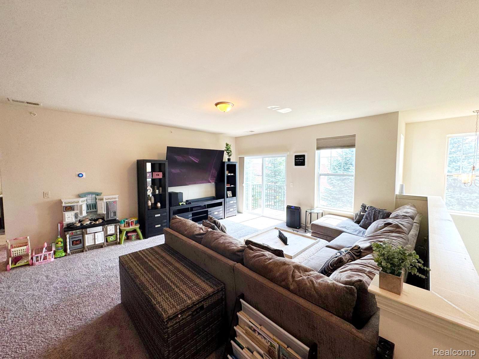 9960 Ridge Run Street Howell City MI 48855