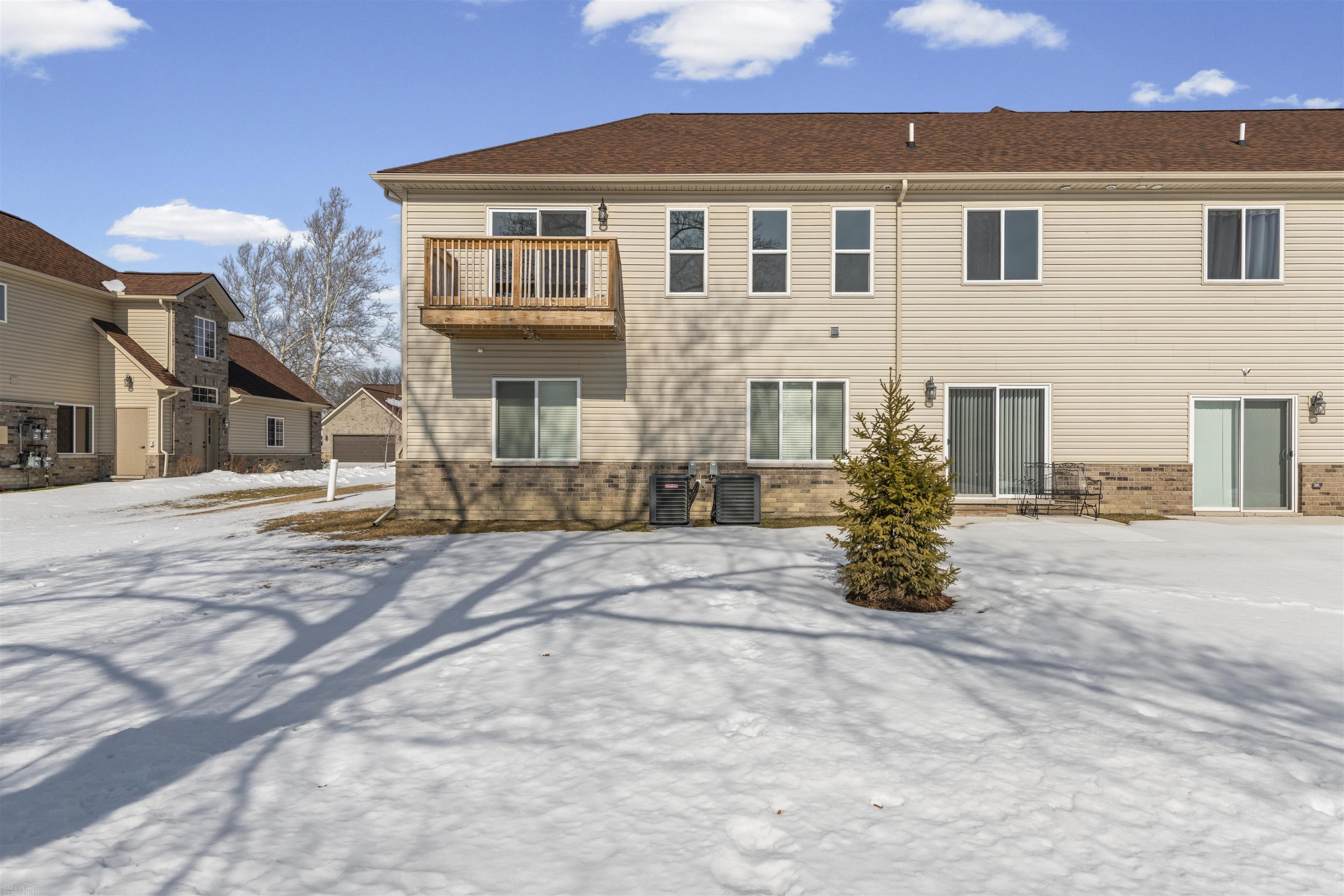 16540 Savor Lane Clinton Charter Township MI 48035