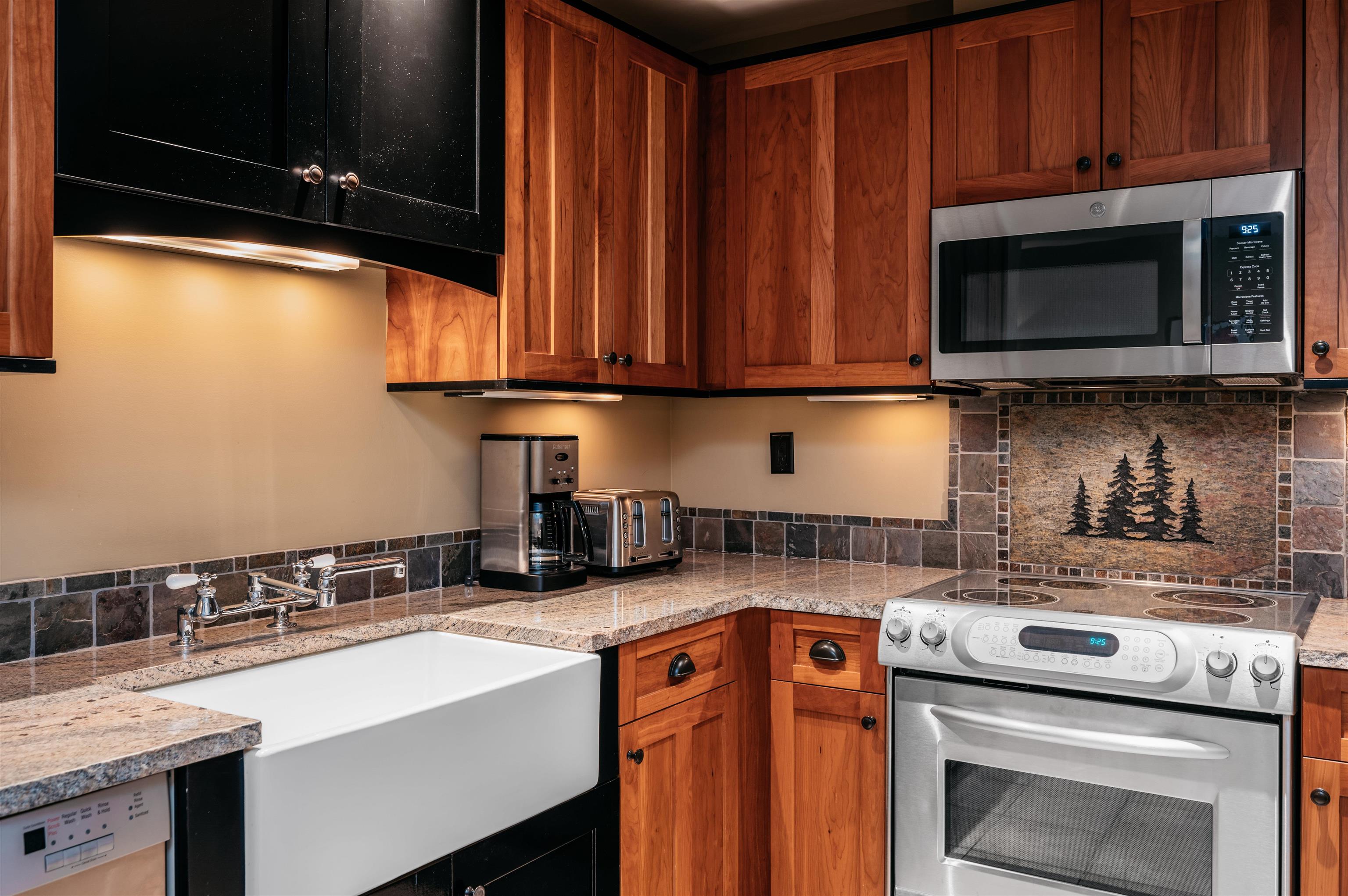 2035 N Us-31 N East Bay Township MI 49686