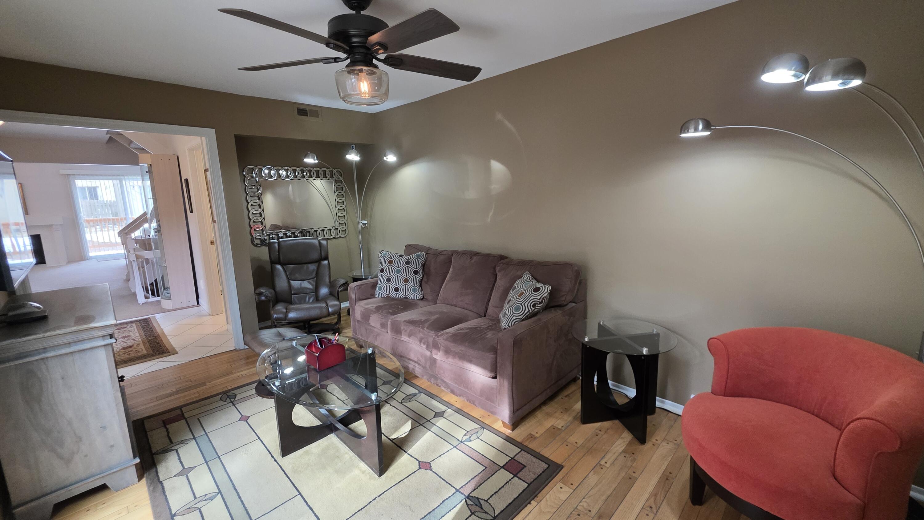 5256 Wright Way E West Bloomfield Charter Township MI 48322
