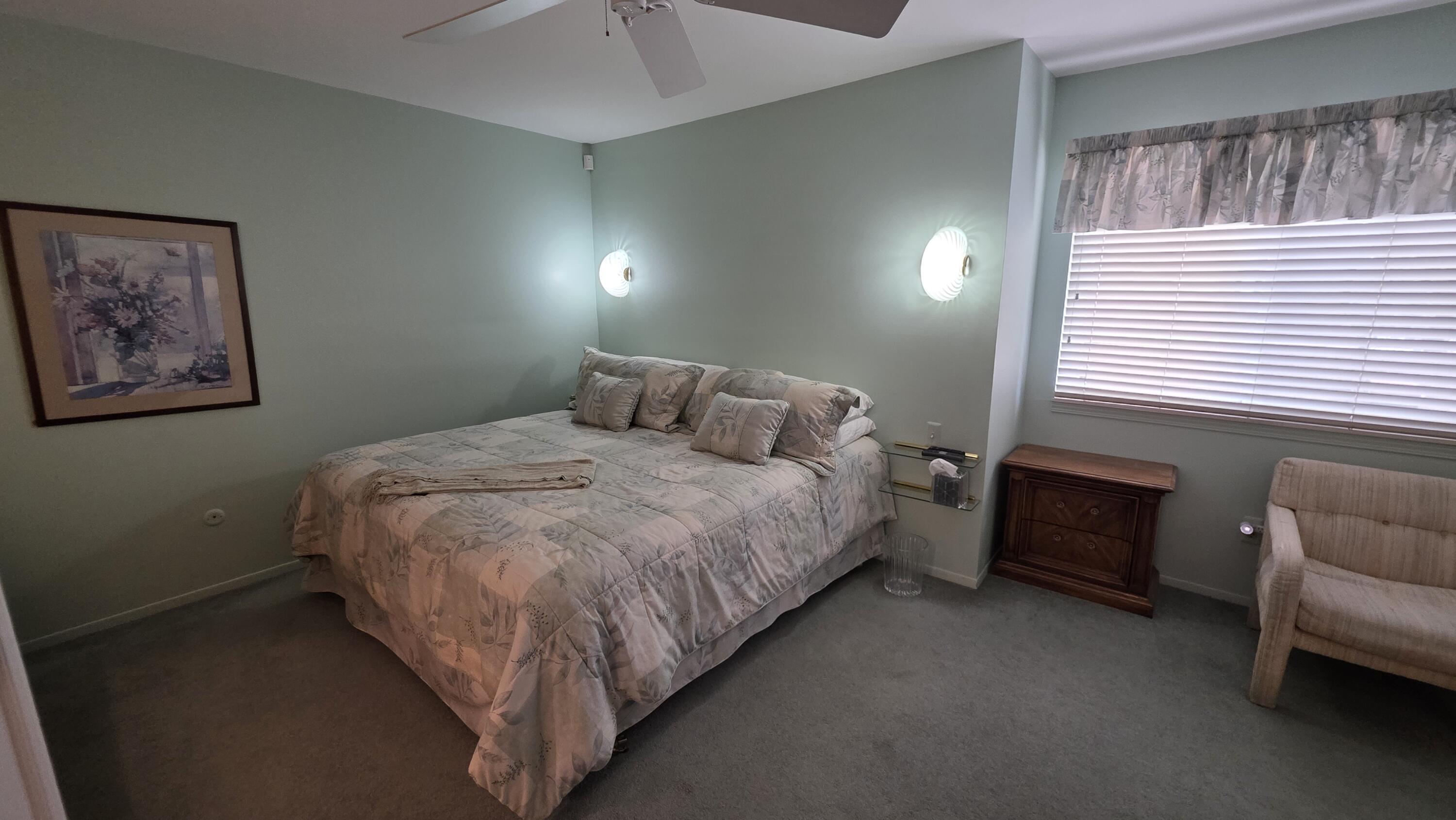 5256 Wright Way E West Bloomfield Charter Township MI 48322