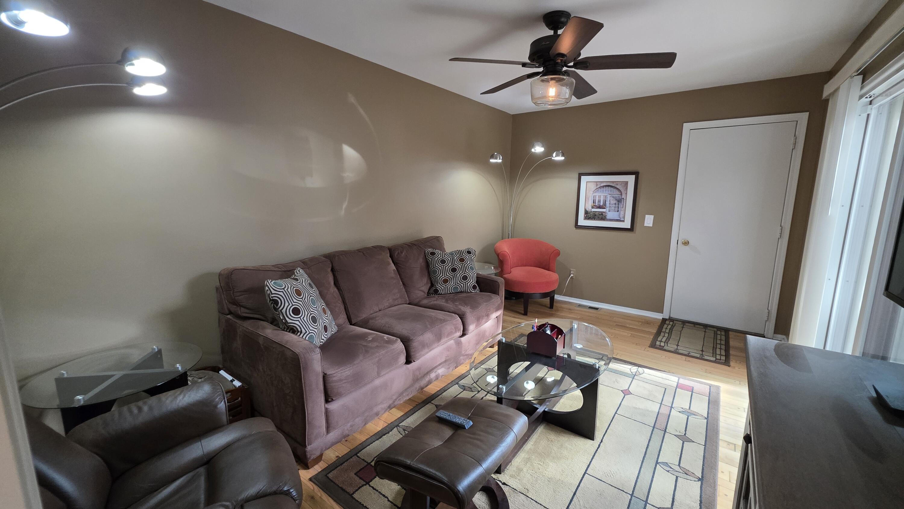 5256 Wright Way E West Bloomfield Charter Township MI 48322
