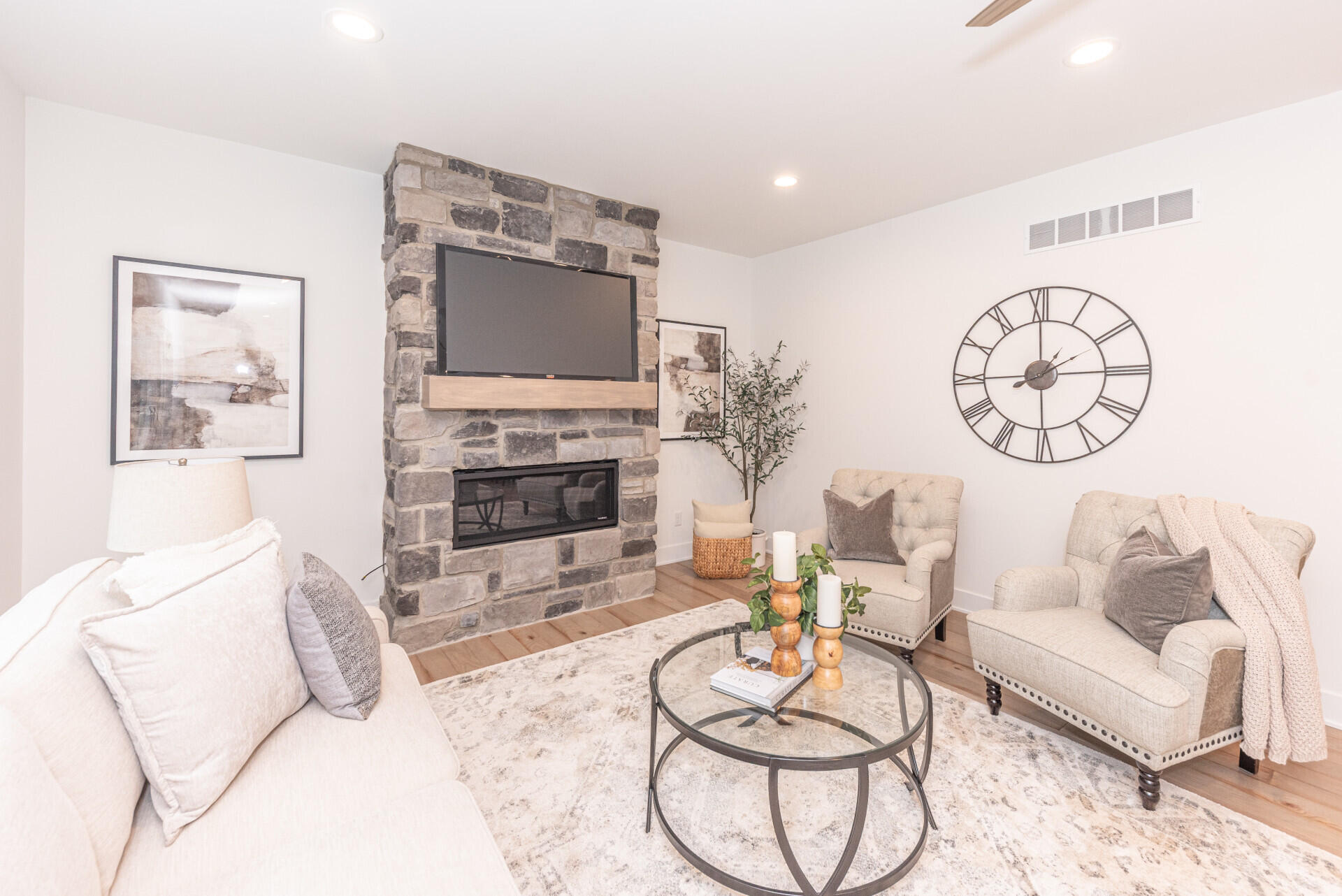 7034 Black Cherry Lane Pittsfield Charter Township MI 48176