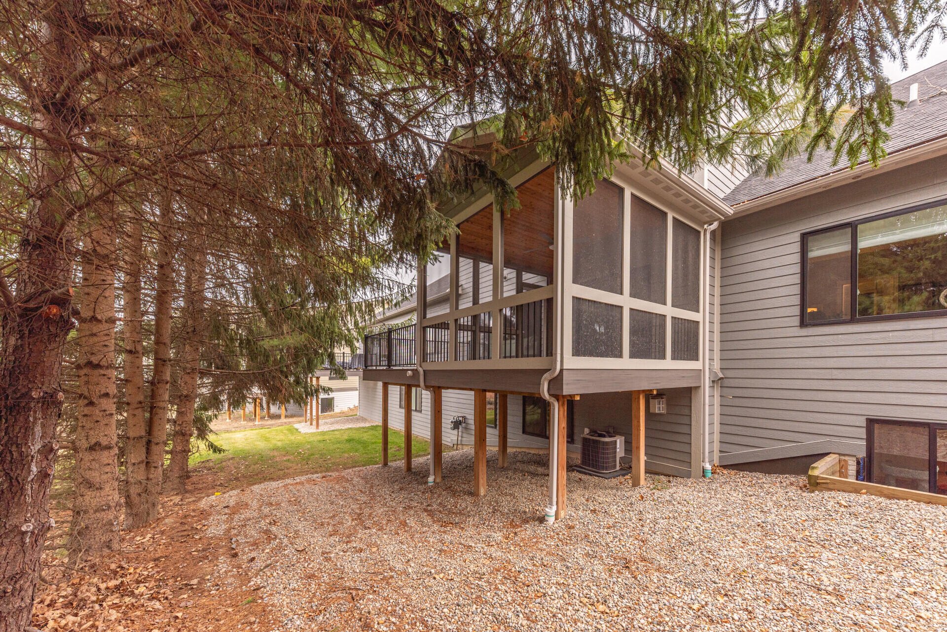 7034 Black Cherry Lane Pittsfield Charter Township MI 48176
