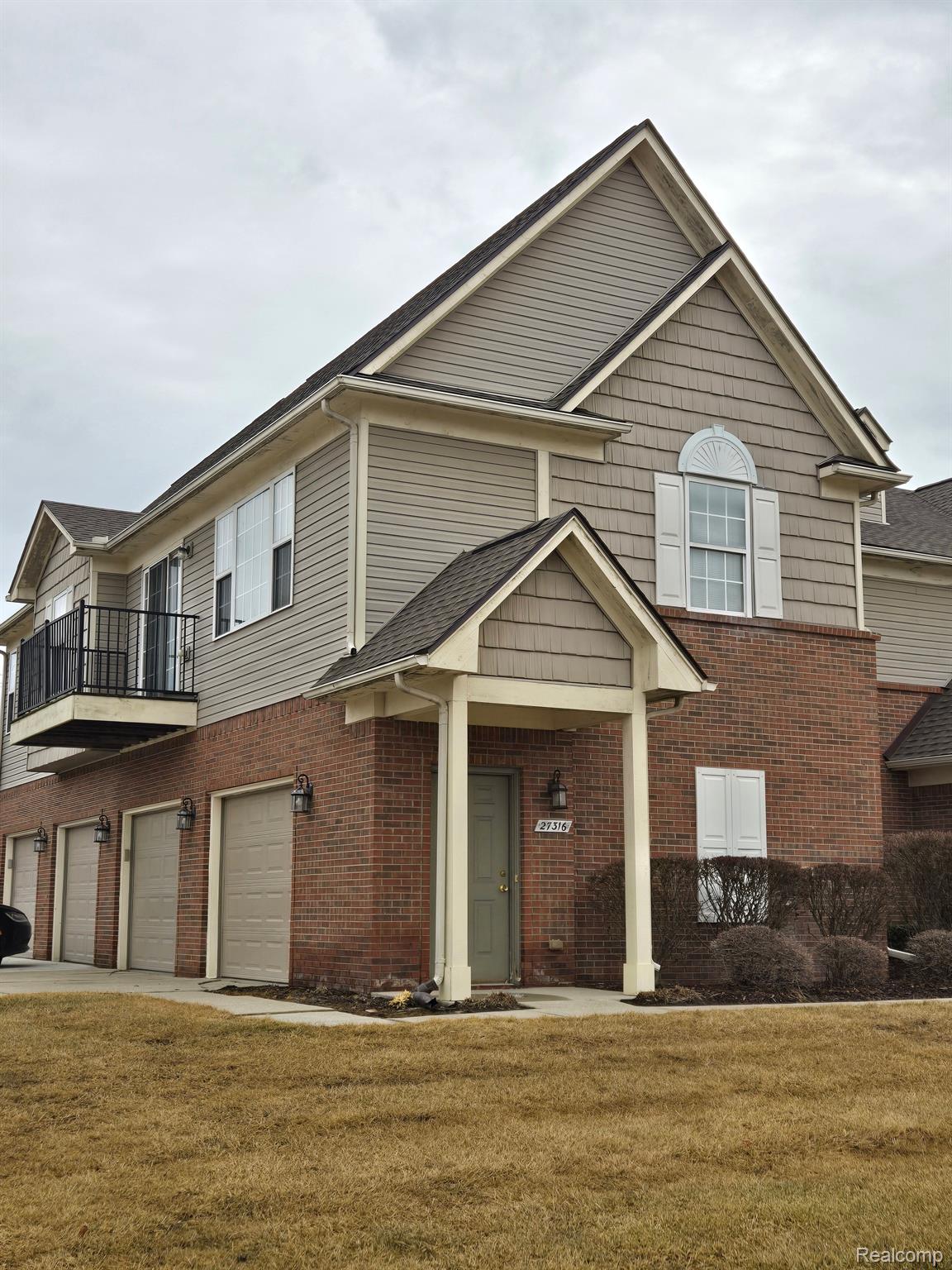 27316 Hidden Oaks Drive Brownstown Charter Township MI 48183