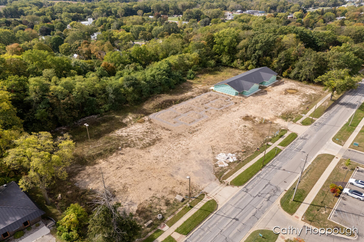 533 E Washington Street Ionia City MI 48846