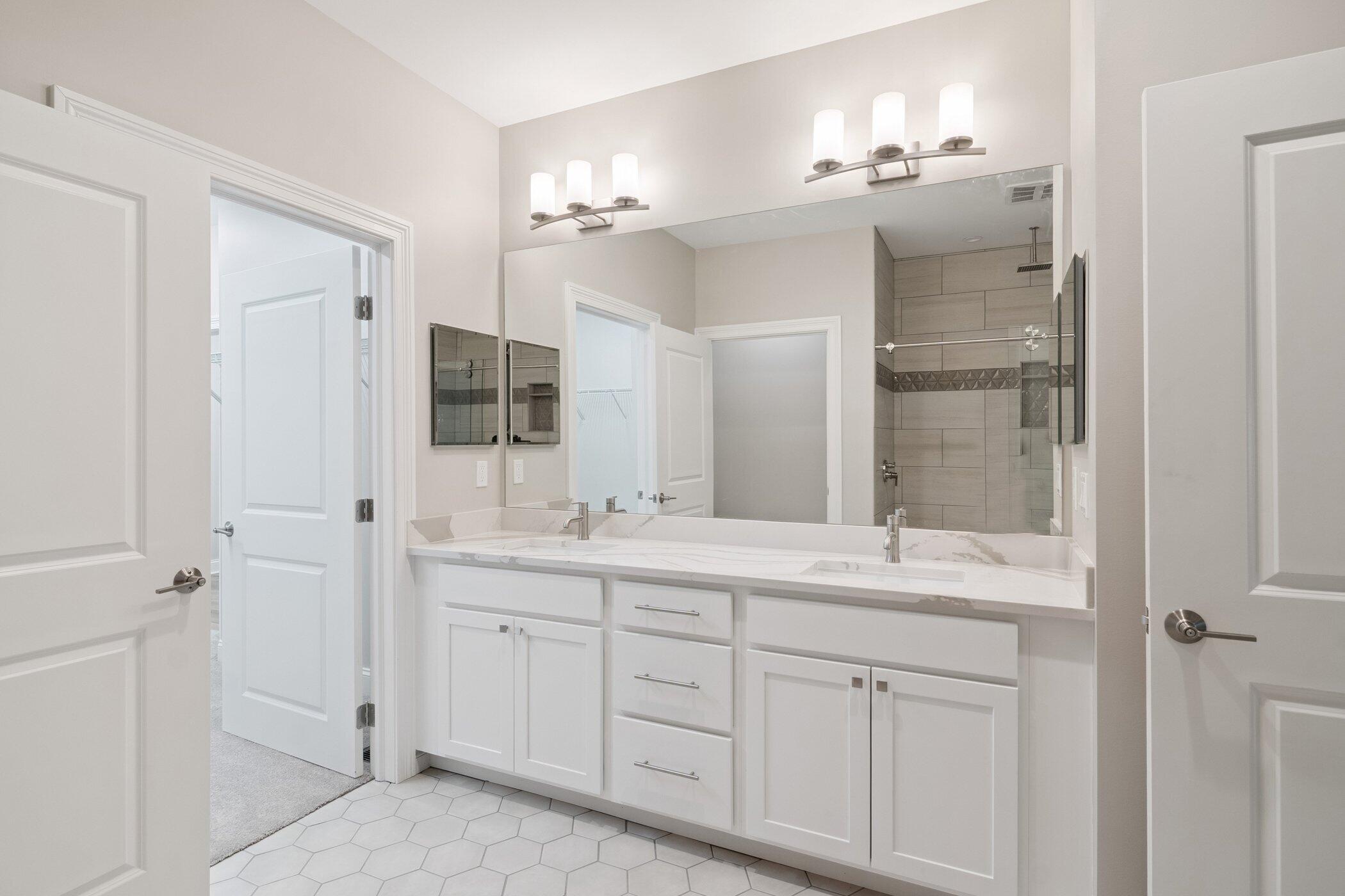 1160 Lochaven Circle Hillsdale Township MI 49242
