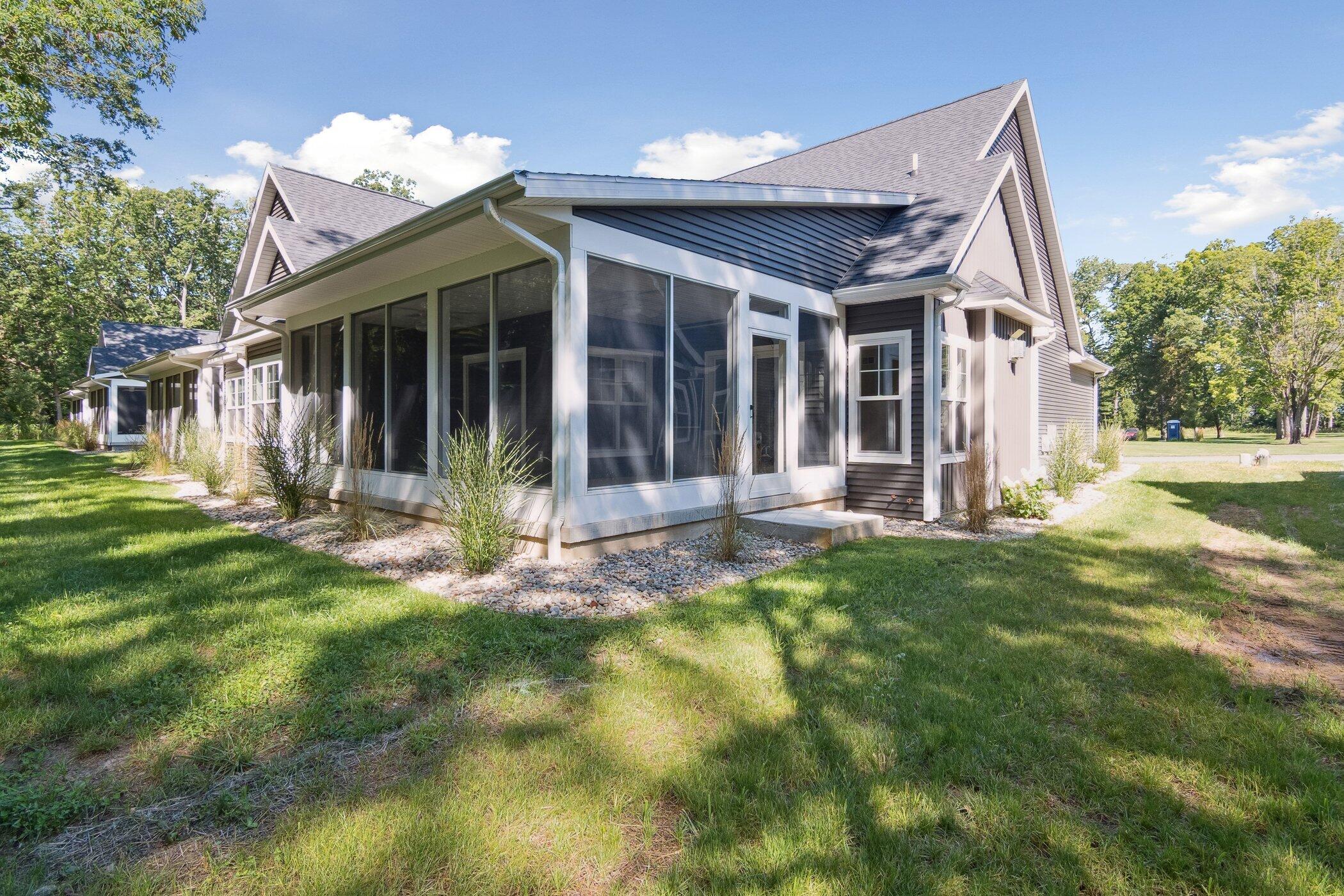 1160 Lochaven Circle Hillsdale Township MI 49242