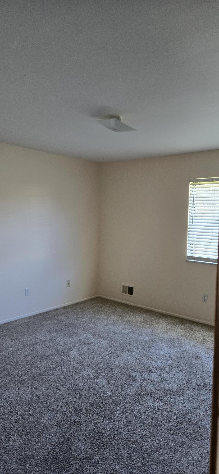 8688 Villa Lane Warren City MI 48093
