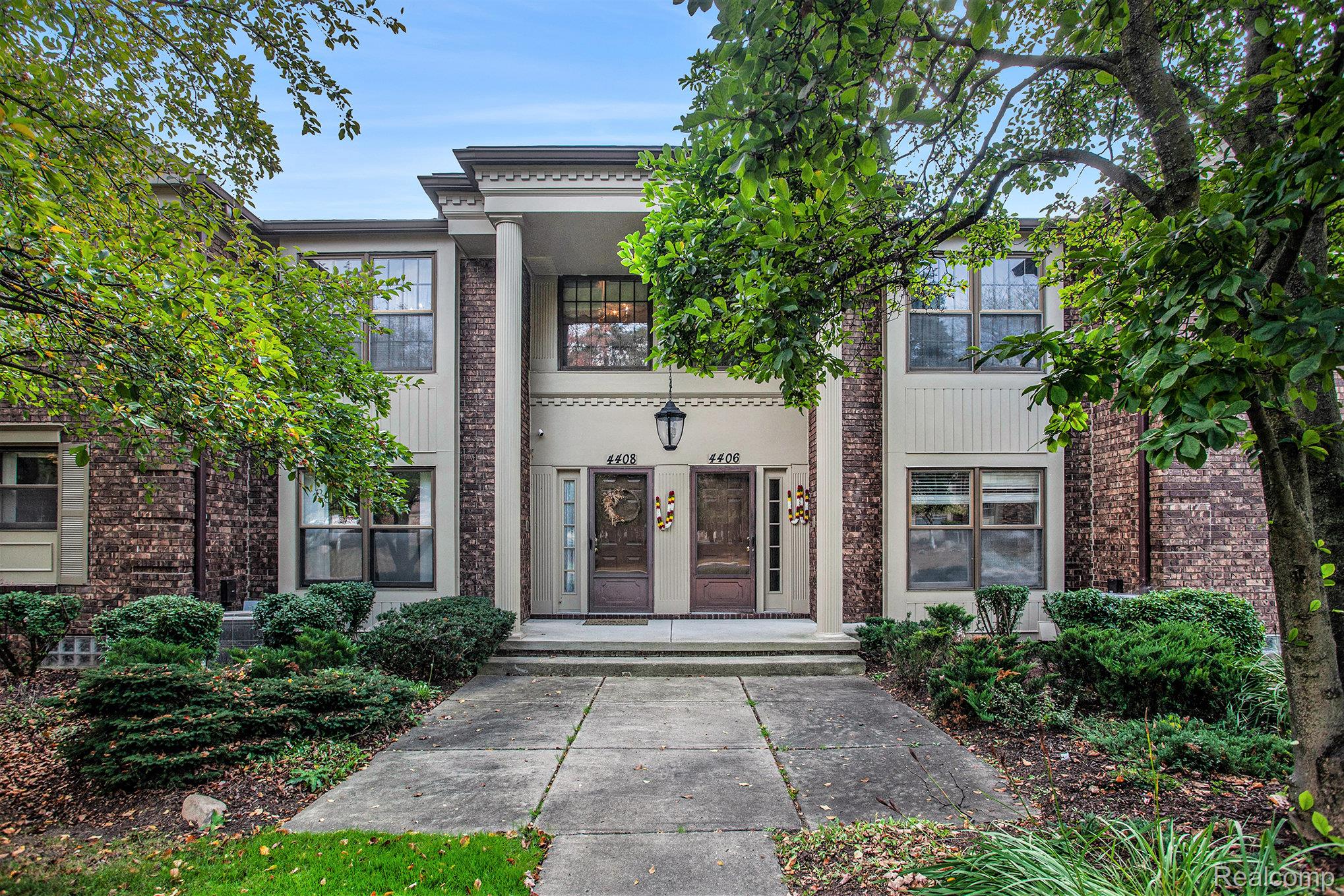 4408 Knightsbridge Lane West Bloomfield Charter Township MI 48323
