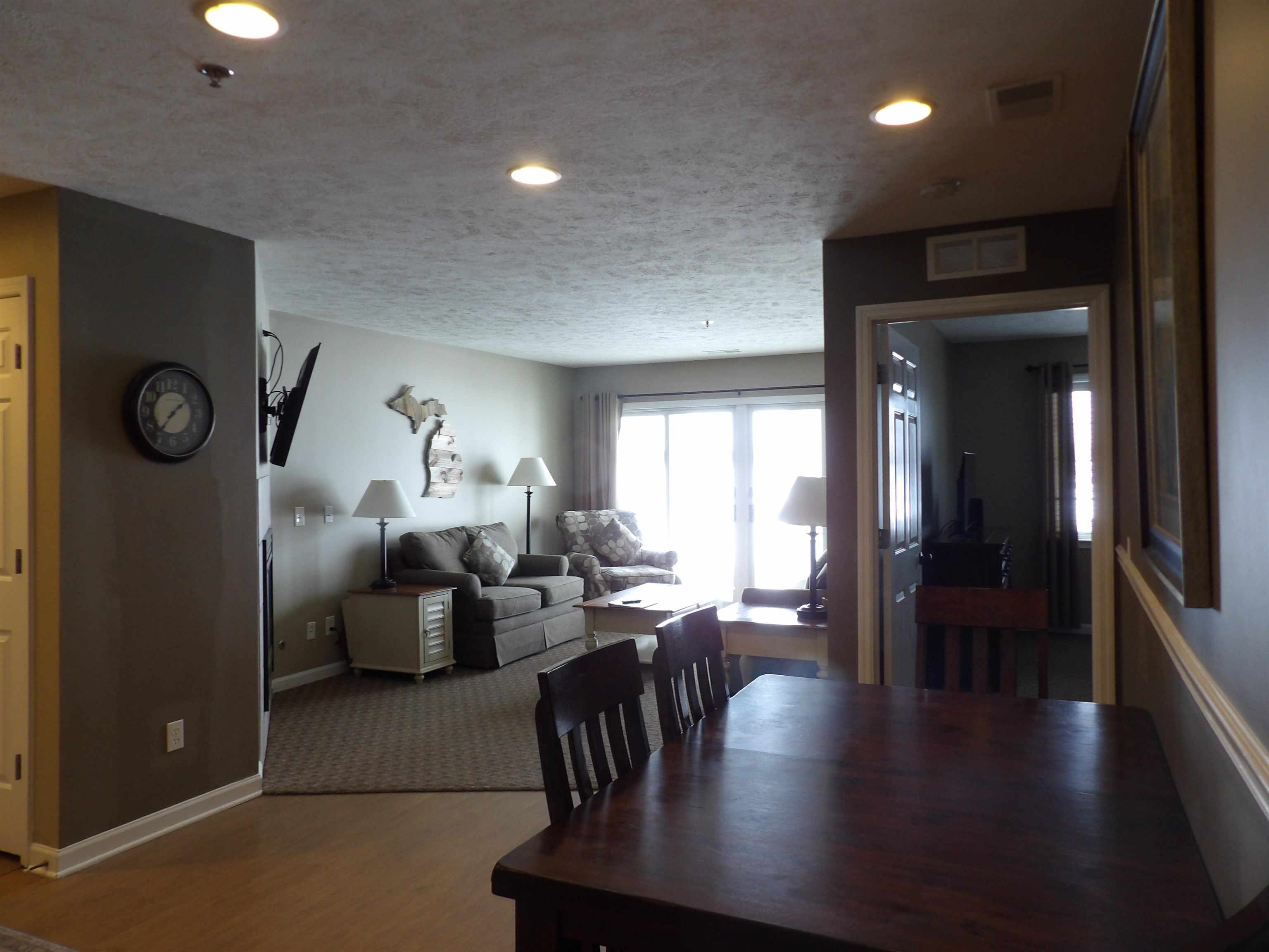 1246 Sunnyside Cadillac City MI 49601