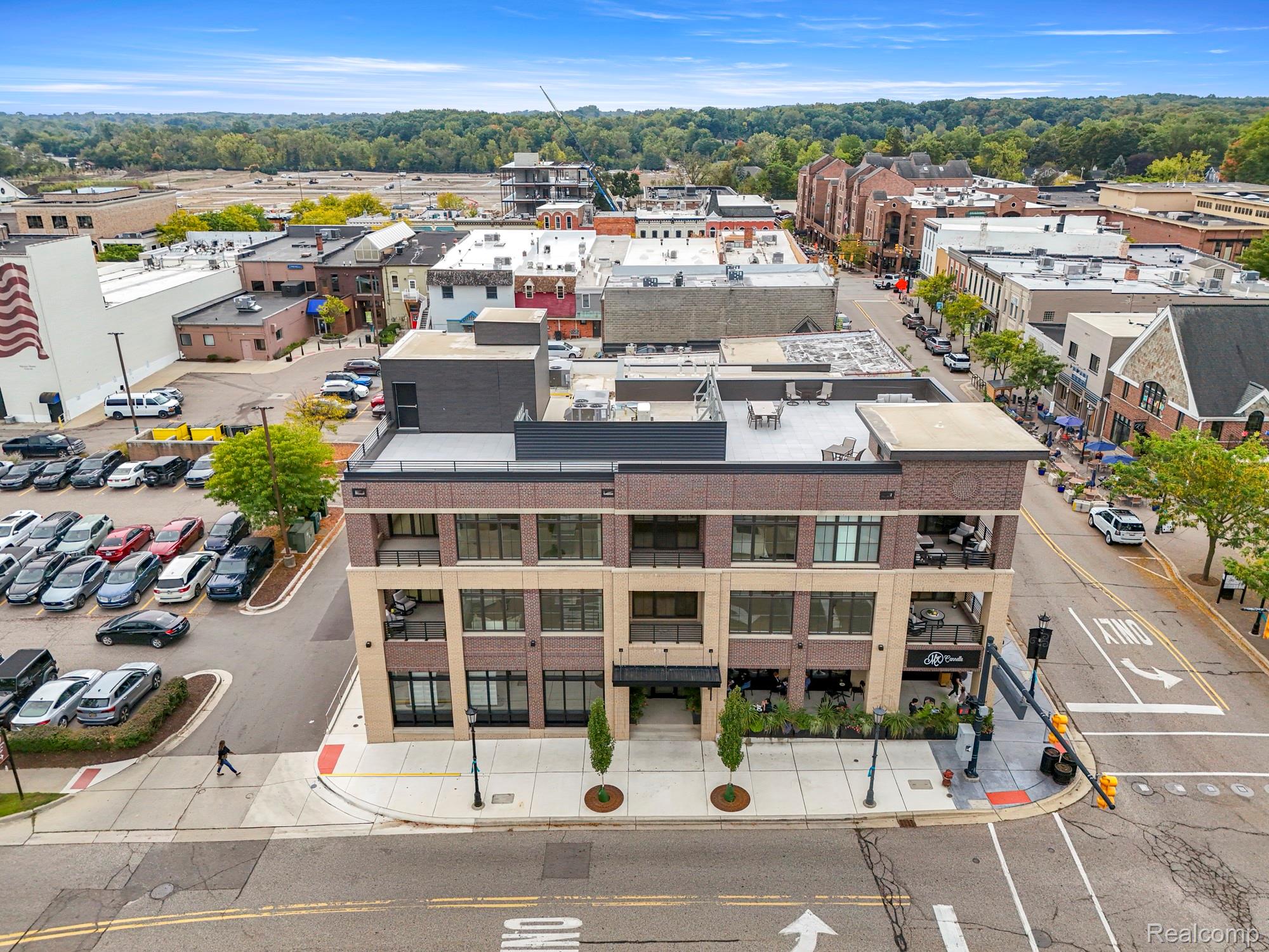 156 N Center Unit 201 Northville City MI 48167
