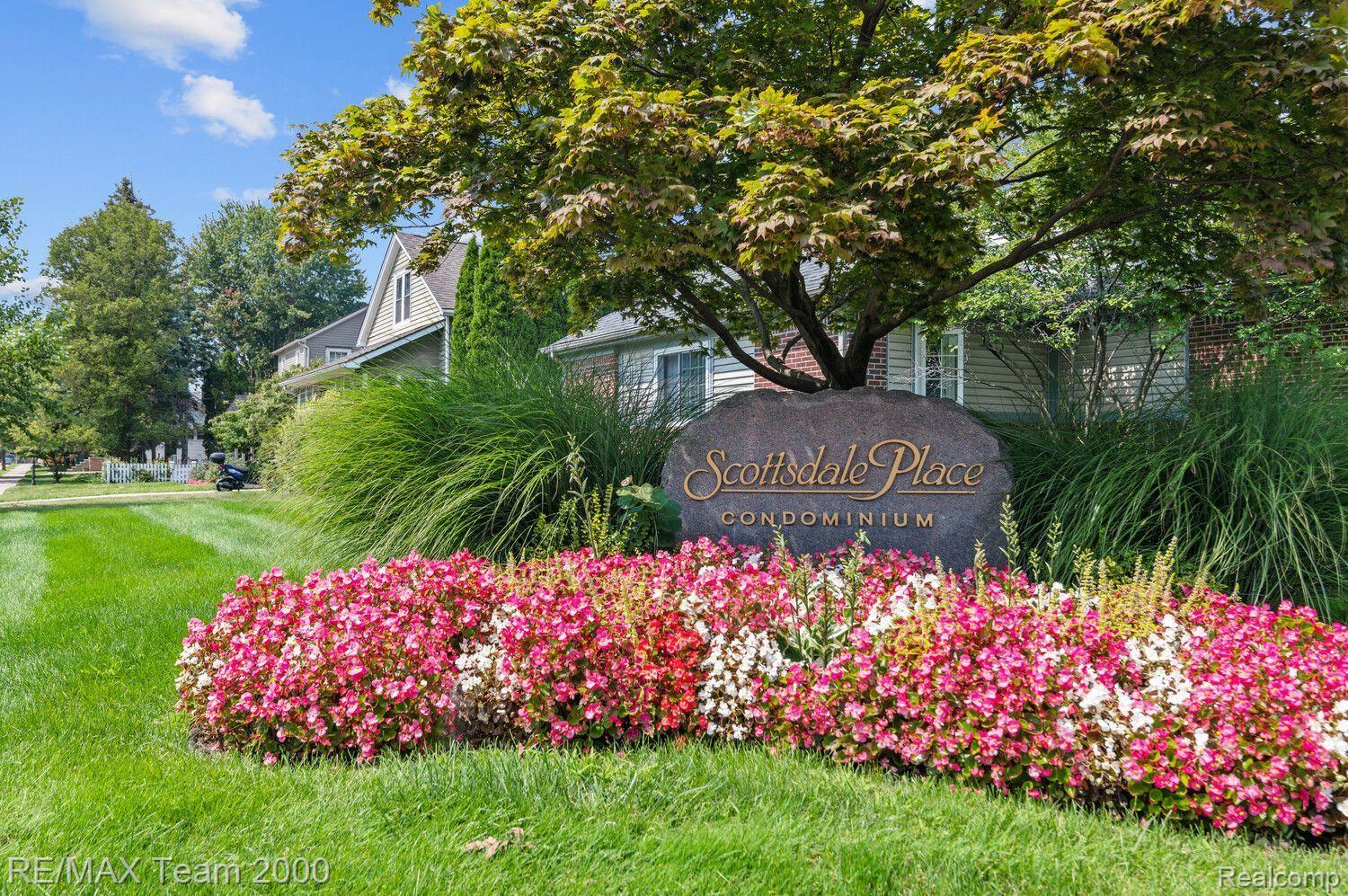 17 Scottsdale Dearborn City MI 48124