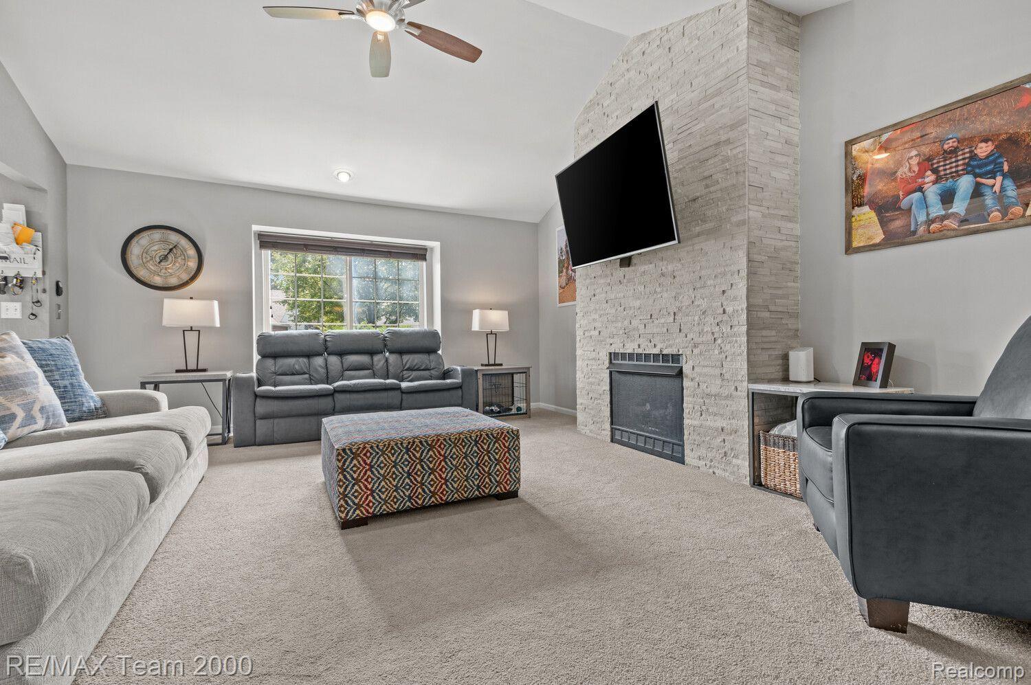 17 Scottsdale Dearborn City MI 48124