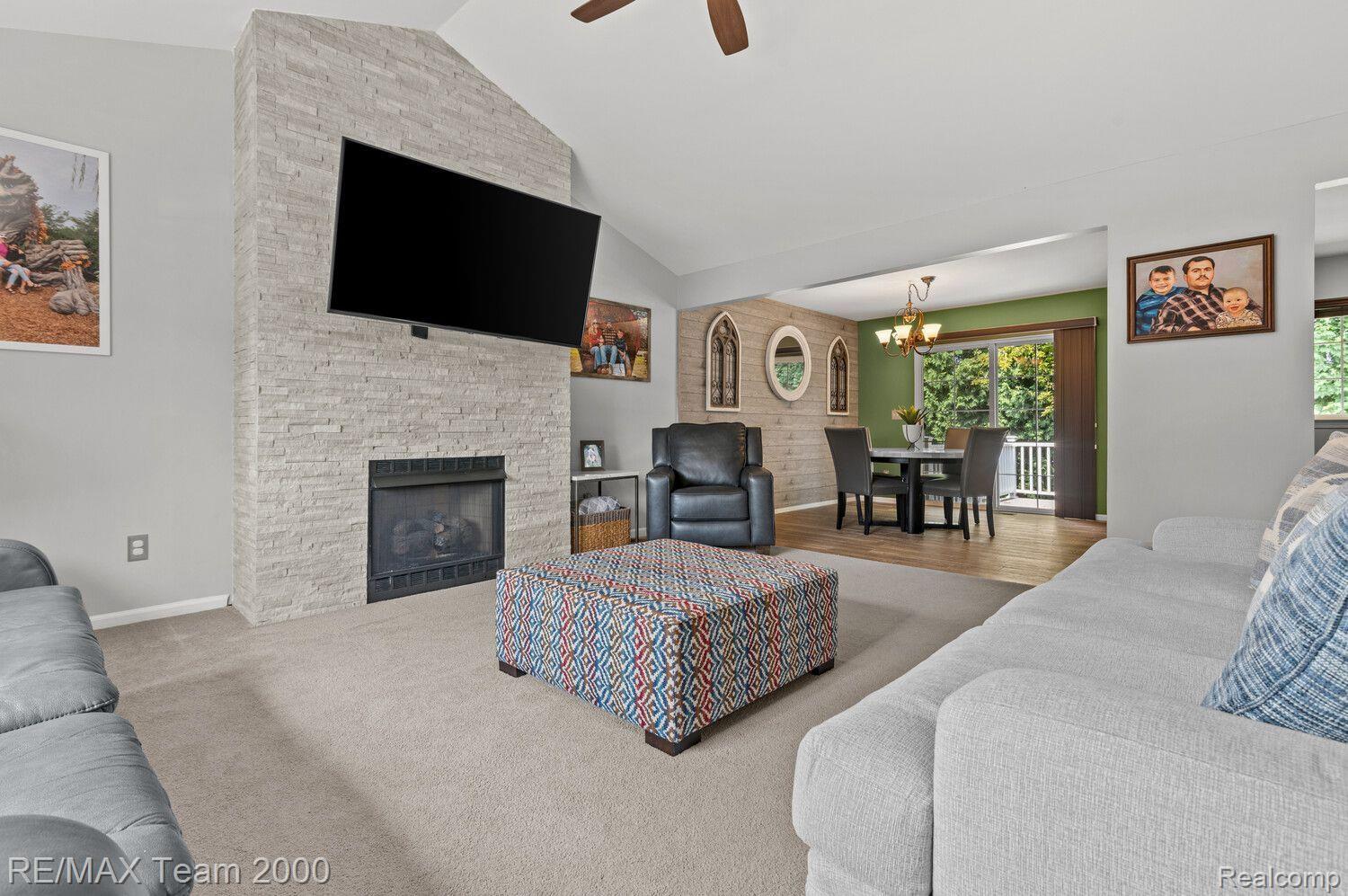 17 Scottsdale Dearborn City MI 48124