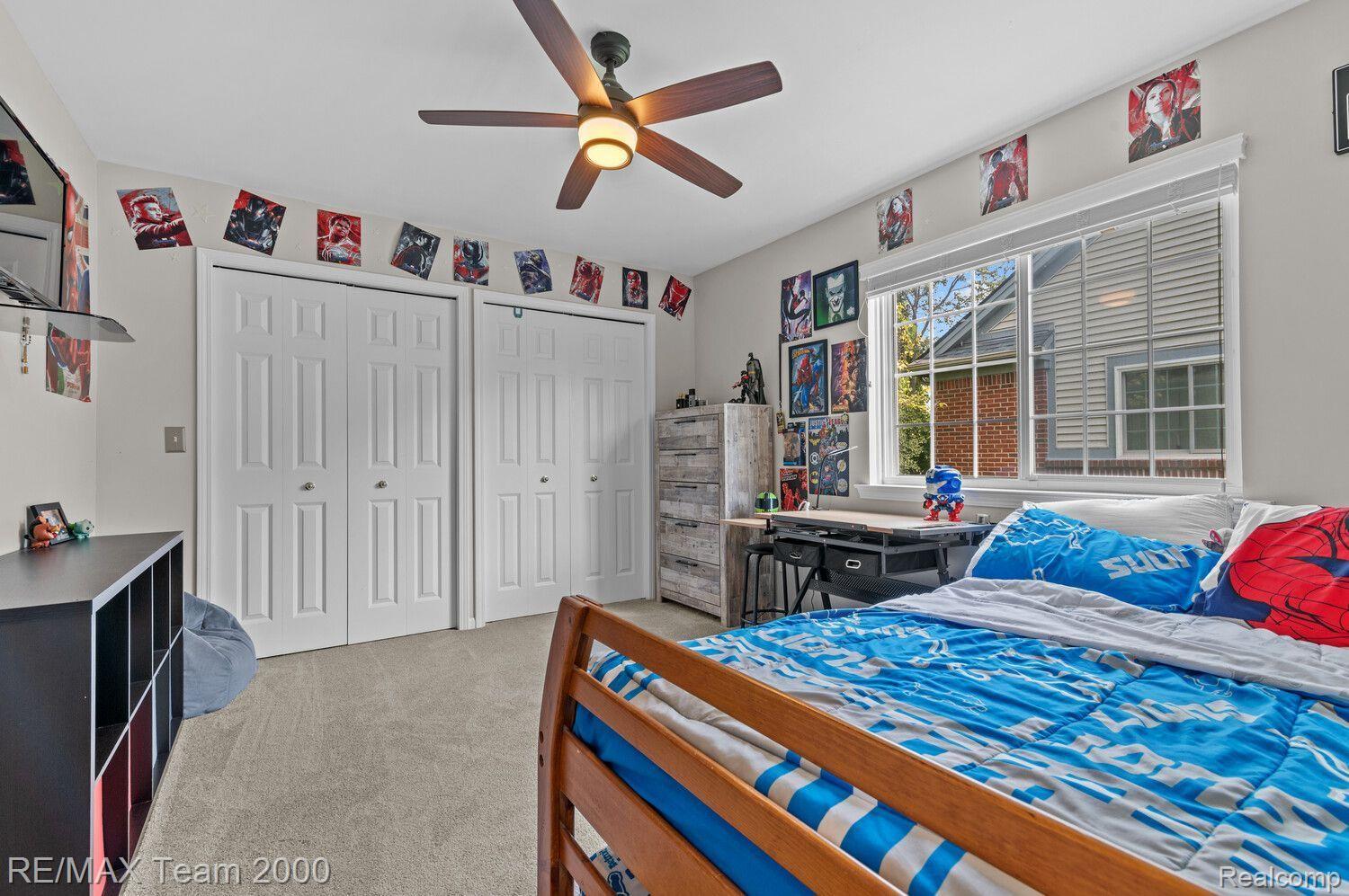 17 Scottsdale Dearborn City MI 48124