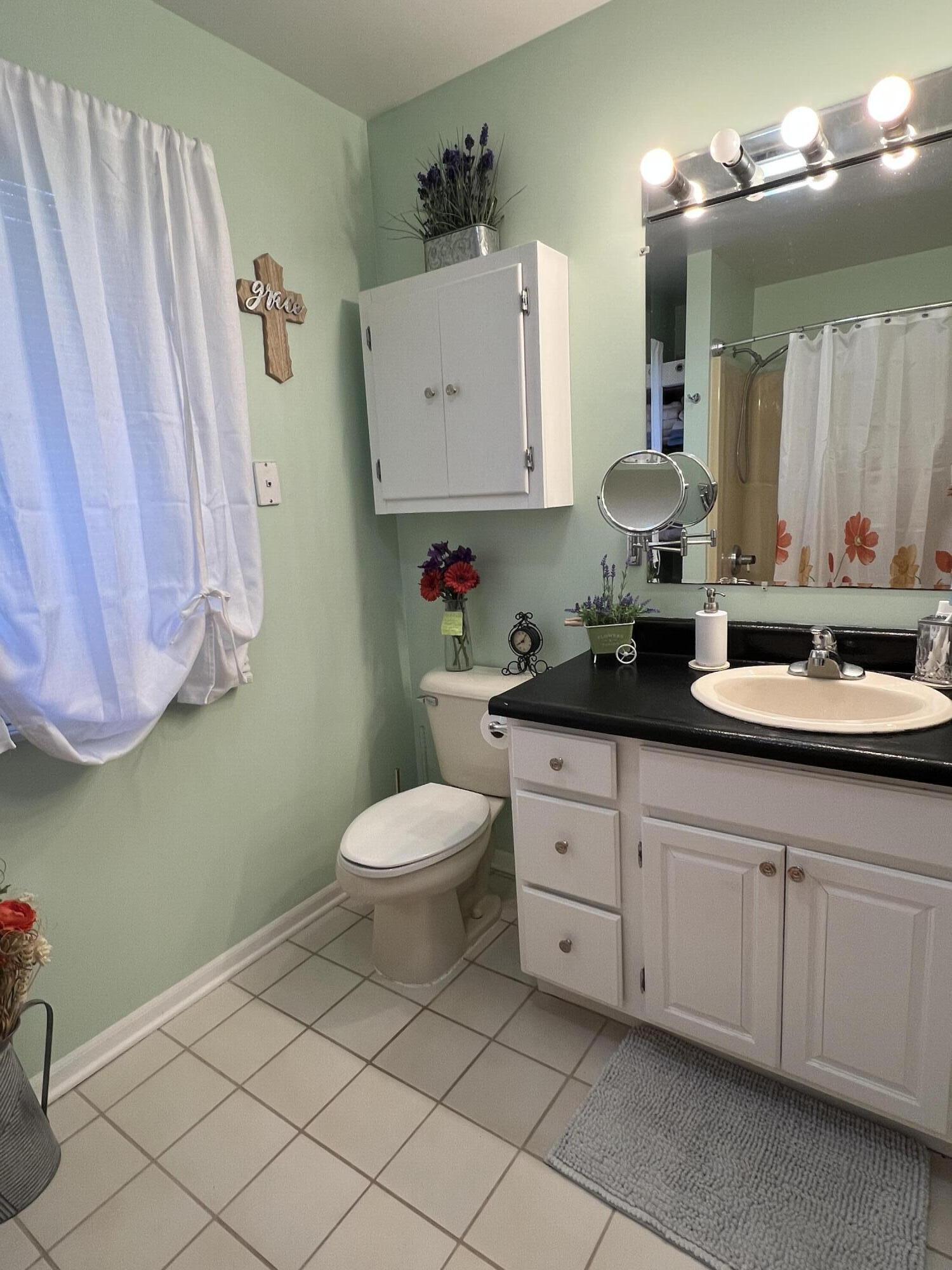17267 Roosevelt Road Ferrysburg City MI 49456