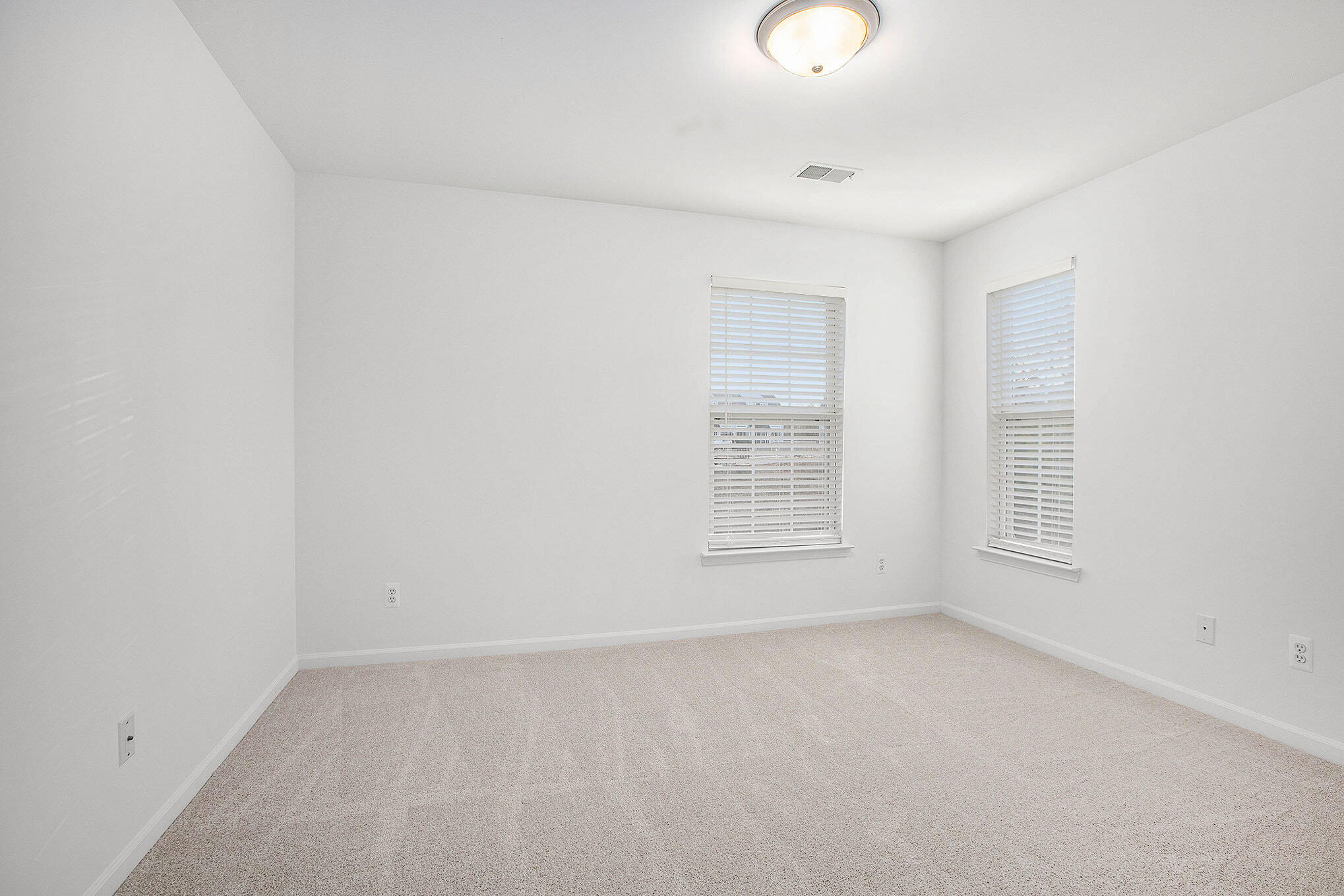 2768 S Knightsbridge Circle Ann Arbor City MI 48105