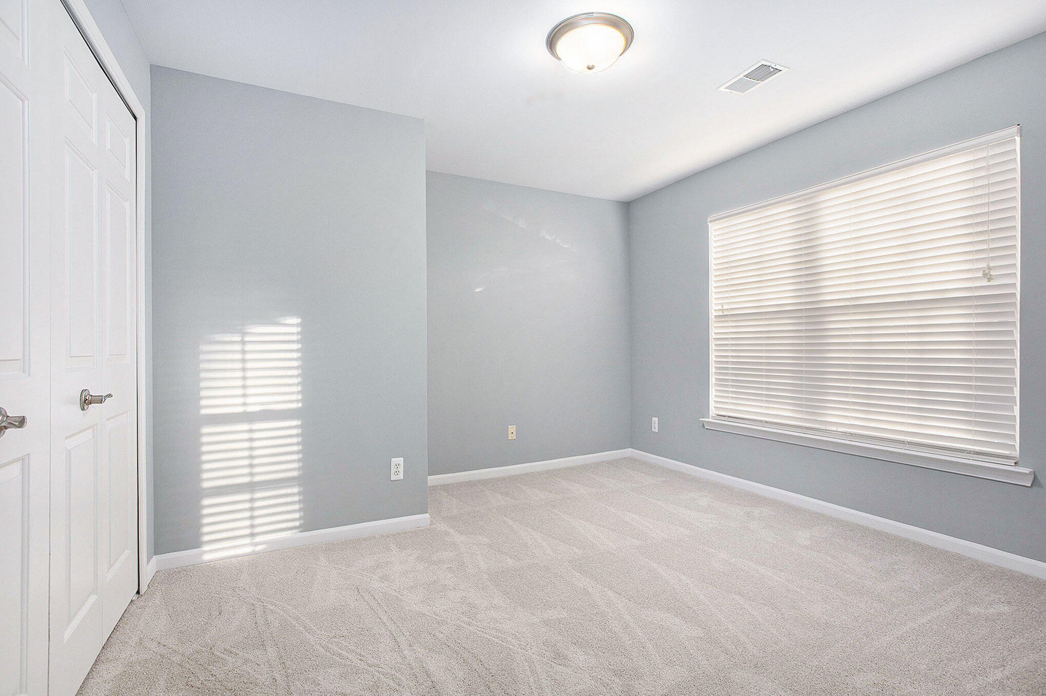 2768 S Knightsbridge Circle Ann Arbor City MI 48105