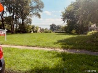 0000 E Muir Avenue Hazel Park City MI 48030