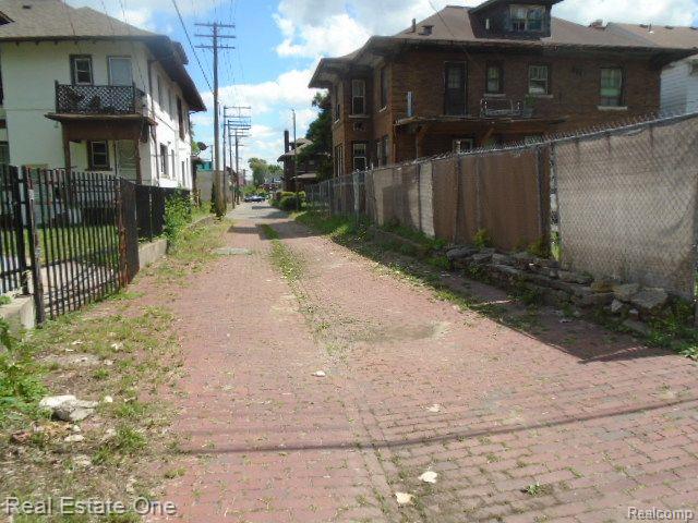 35 Edison Street Detroit City MI 48202