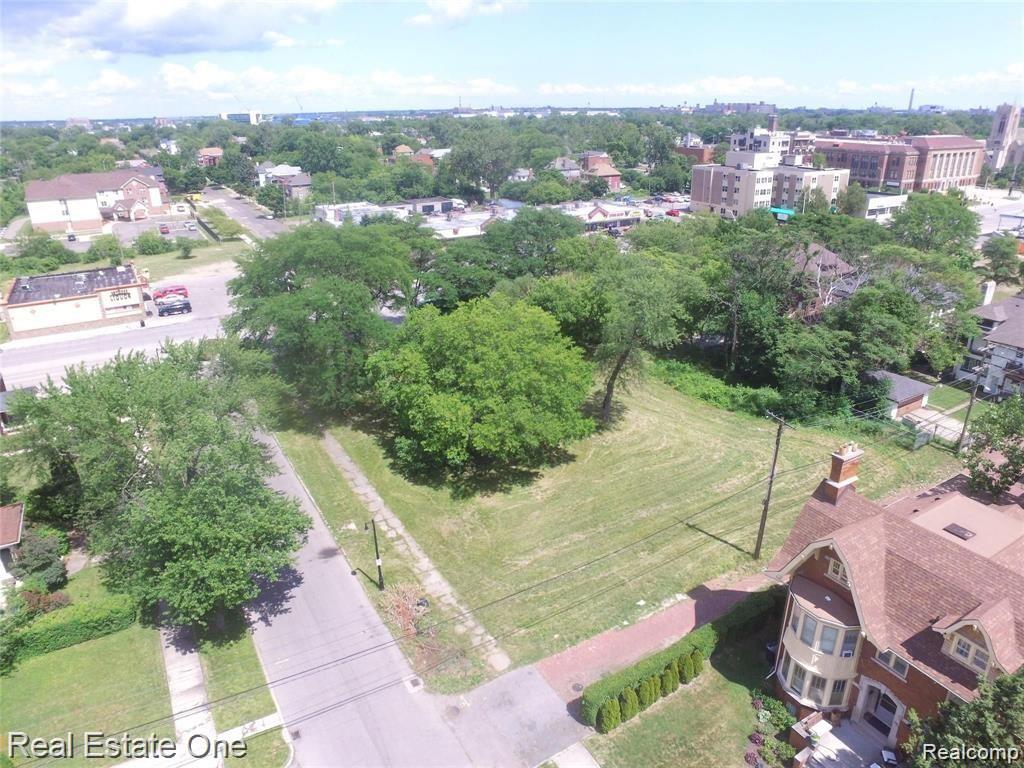 35 Edison Street Detroit City MI 48202