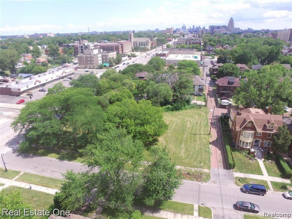 35 Edison Street Detroit City MI 48202