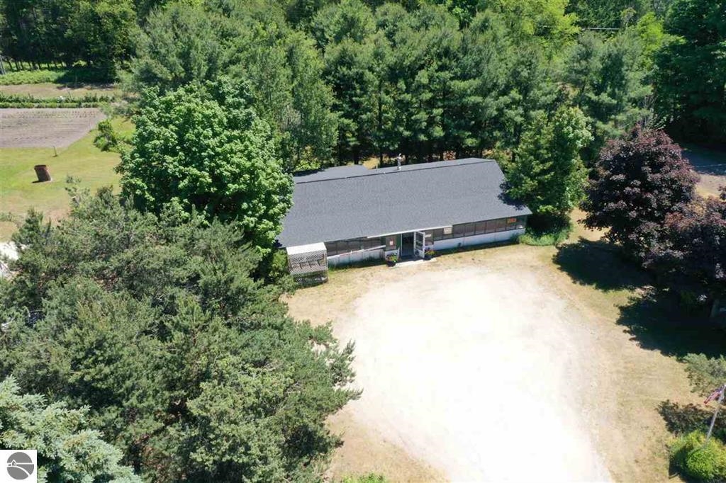 11184 N Mill Street Leelanau Township MI 49670