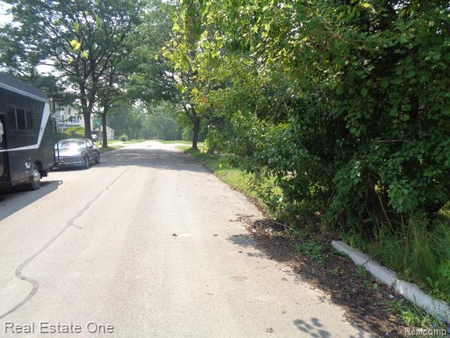 2526 W Forest Avenue Detroit City MI 48208