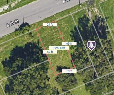 2439 Ash Street Detroit City MI 48208