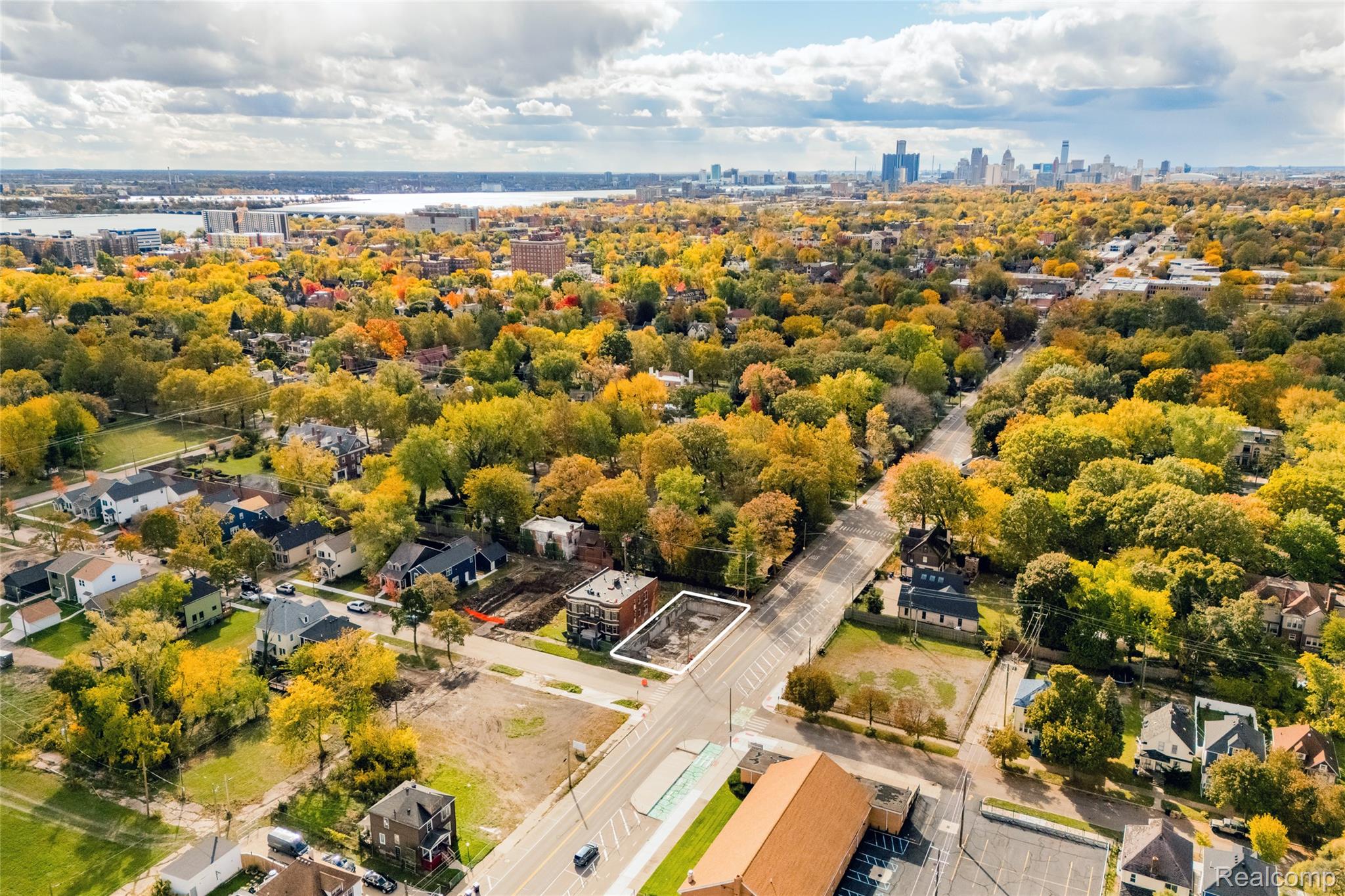 8646 Kercheval Street Detroit City MI 48214
