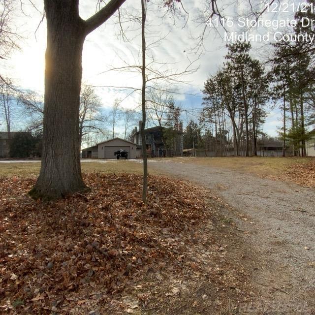 4203 Stonegate Midland City MI 48640