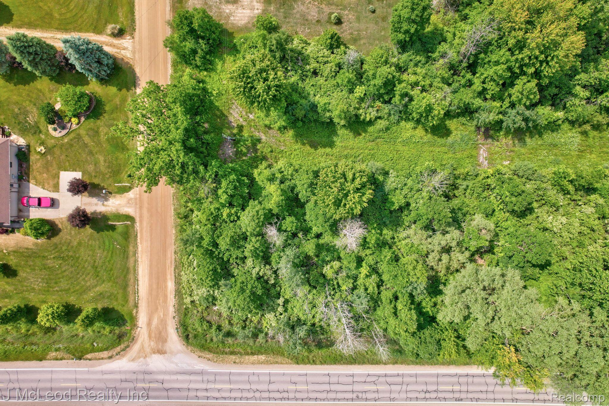 Ville 0330 Birch Run Road At Genesee Road Arbela Township MI 48746