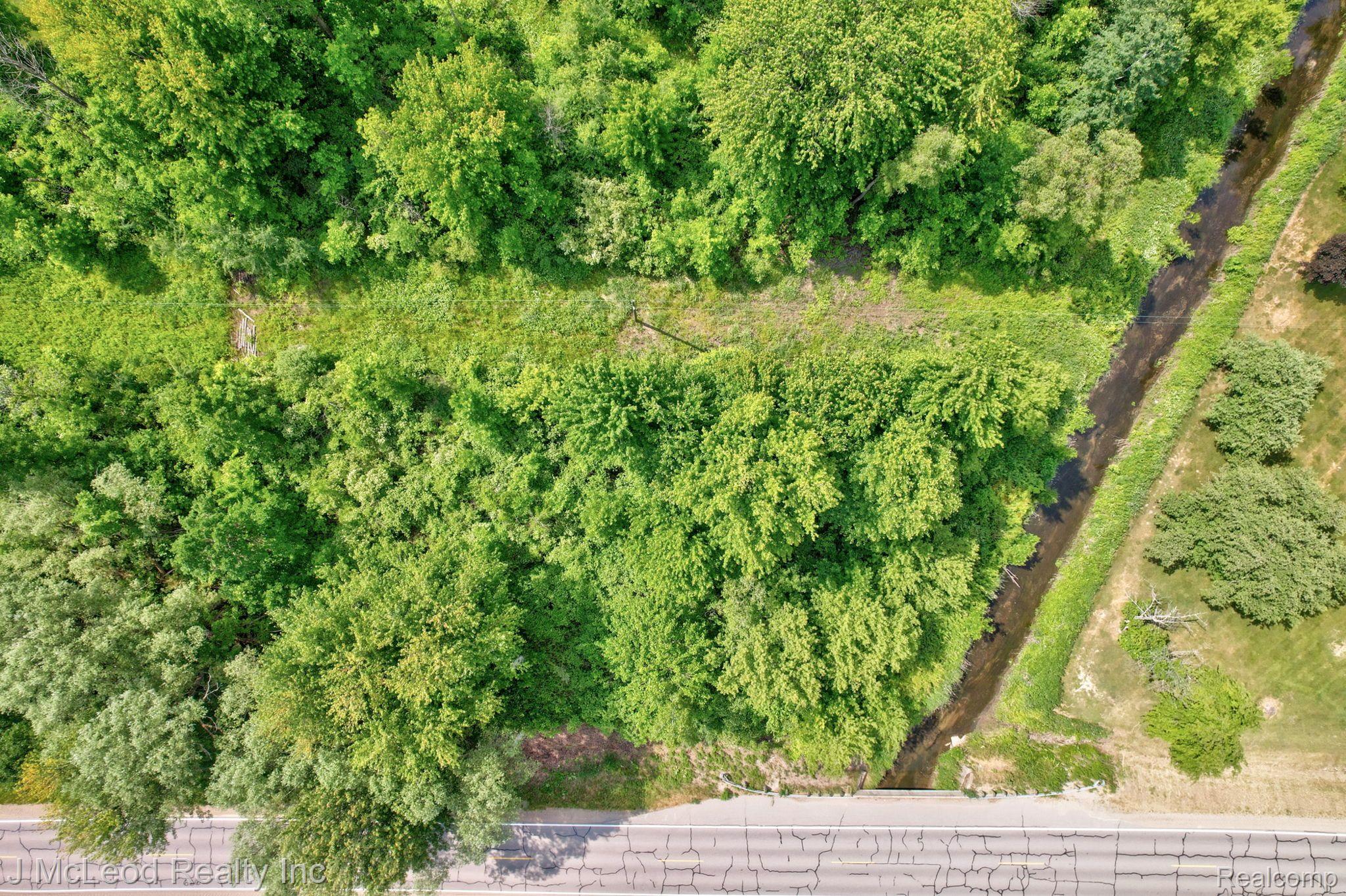 Ville 0330 Birch Run Road At Genesee Road Arbela Township MI 48746