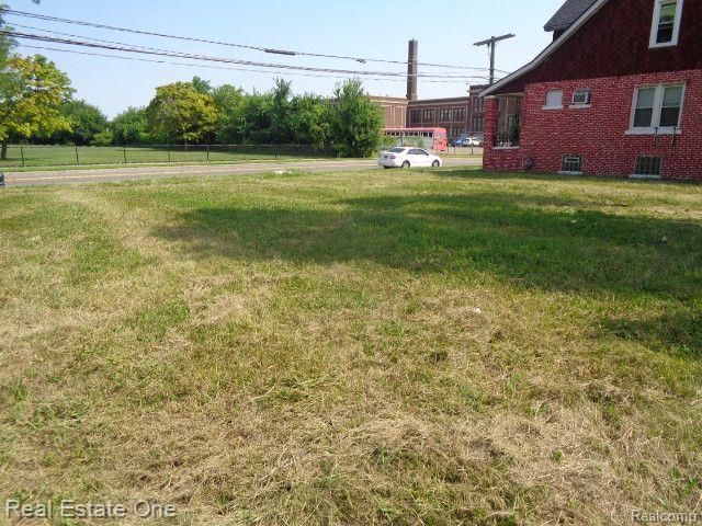 5092 Charles Street Detroit City MI 48212