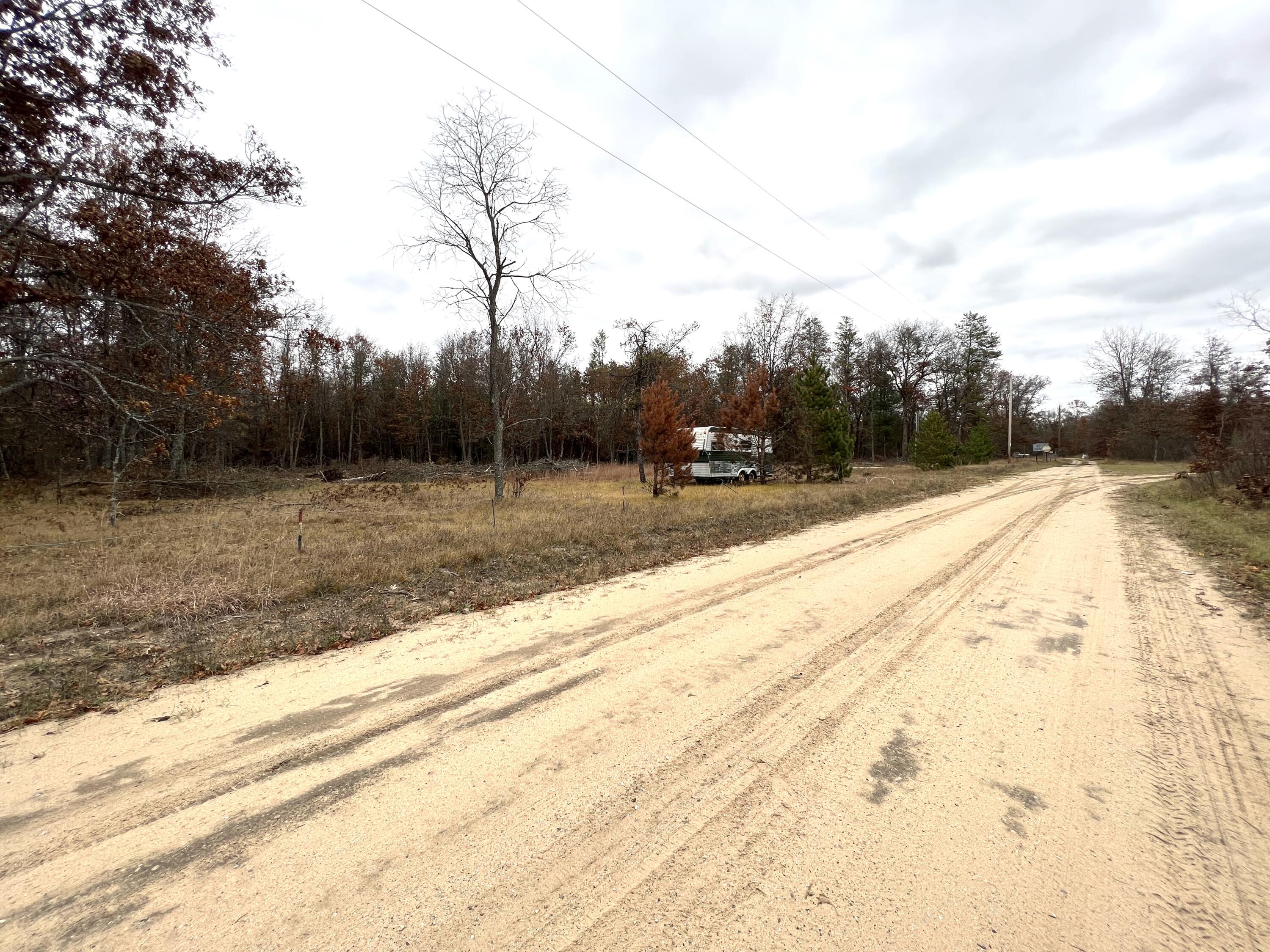 2442 E 38th Street Cherry Valley Township MI 49642