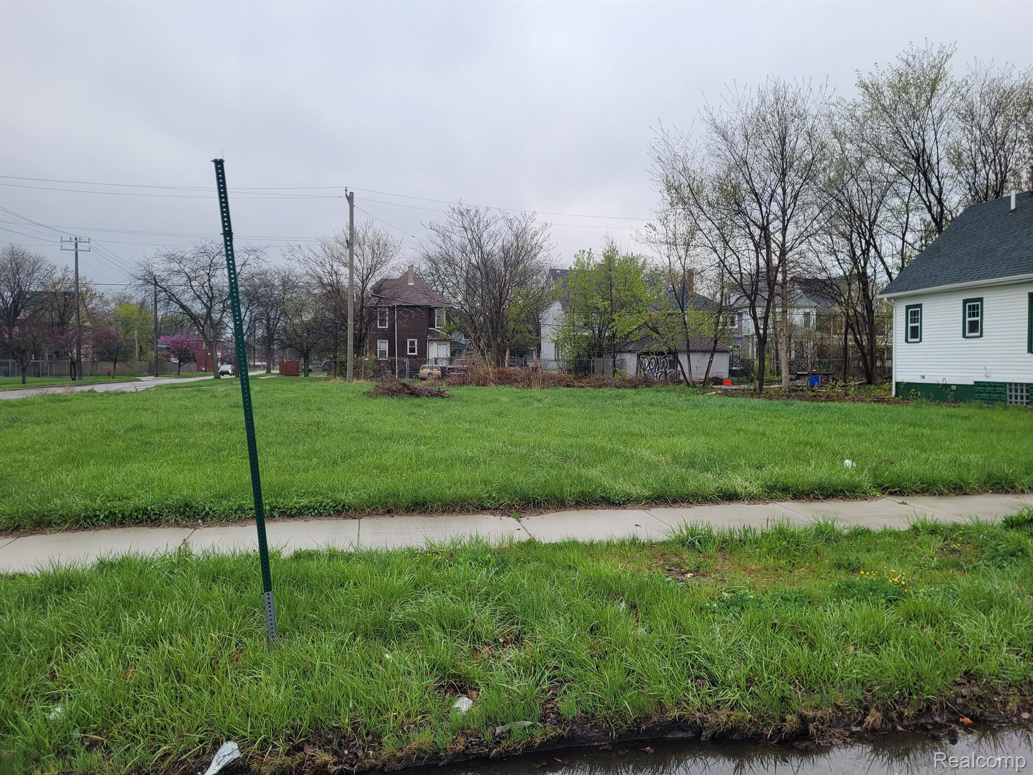 448 E Euclid Street Detroit City MI 48202