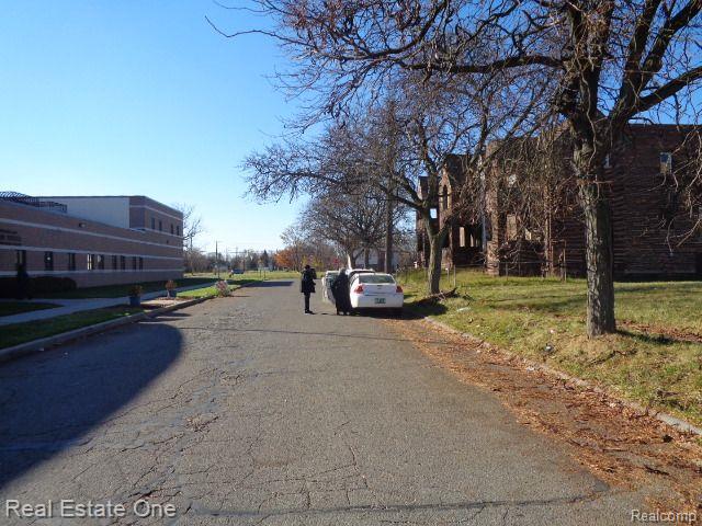 3734 W Chicago Detroit City MI 48206