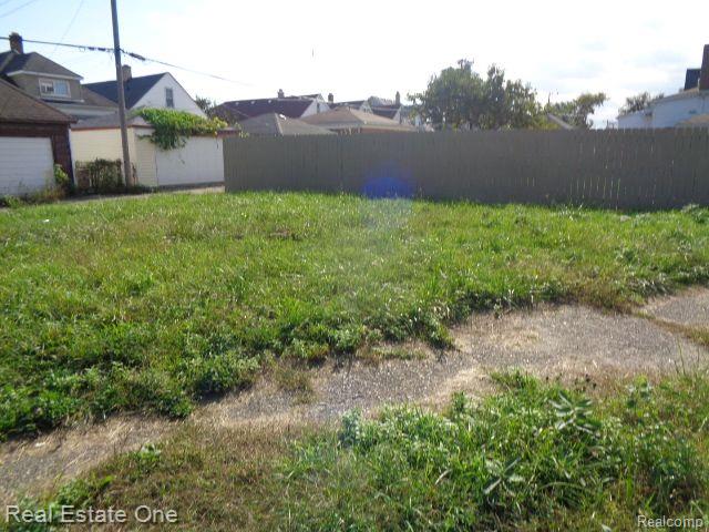4994 Carpenter Street Hamtramck City MI 48212