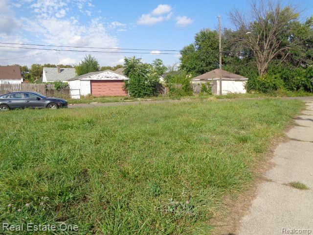 4994 Carpenter Street Hamtramck City MI 48212
