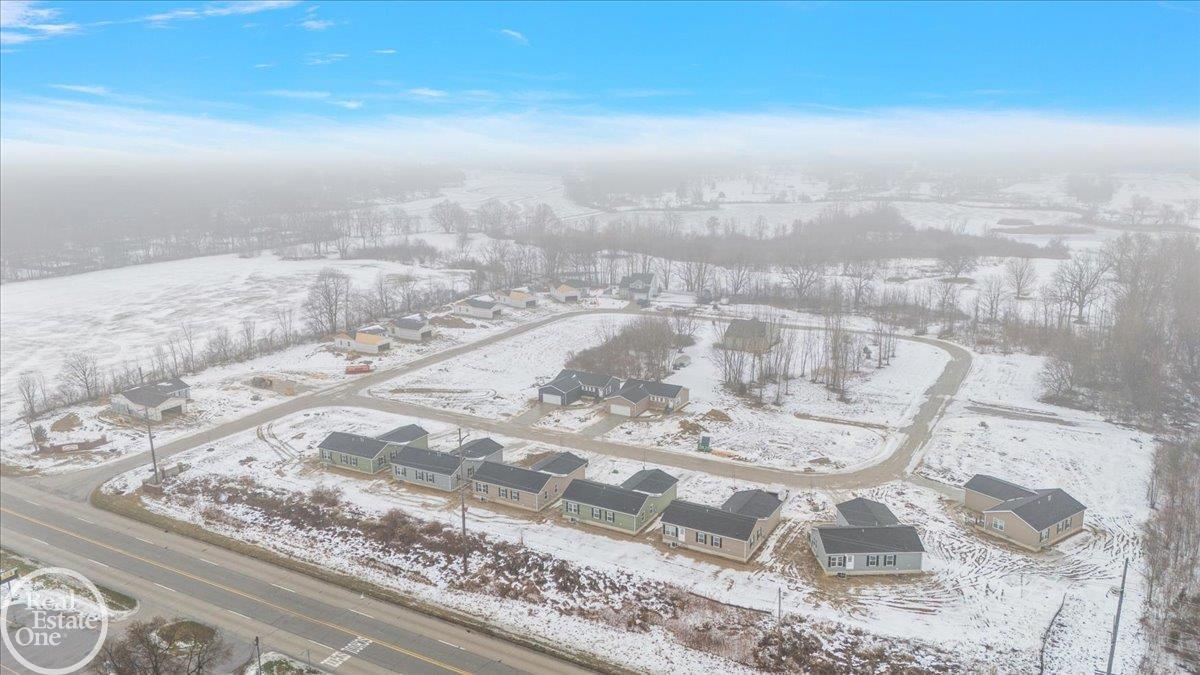 4226 Sugar Maple Run Flint City MI 48506