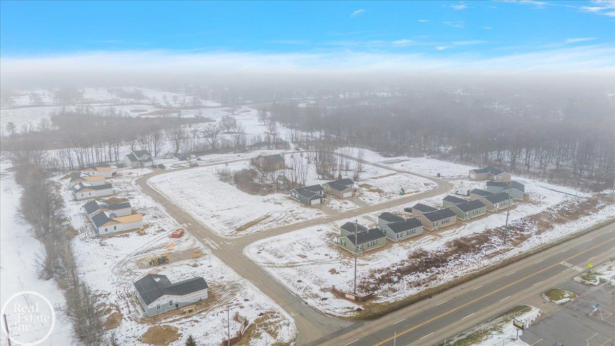4226 Sugar Maple Run Flint City MI 48506