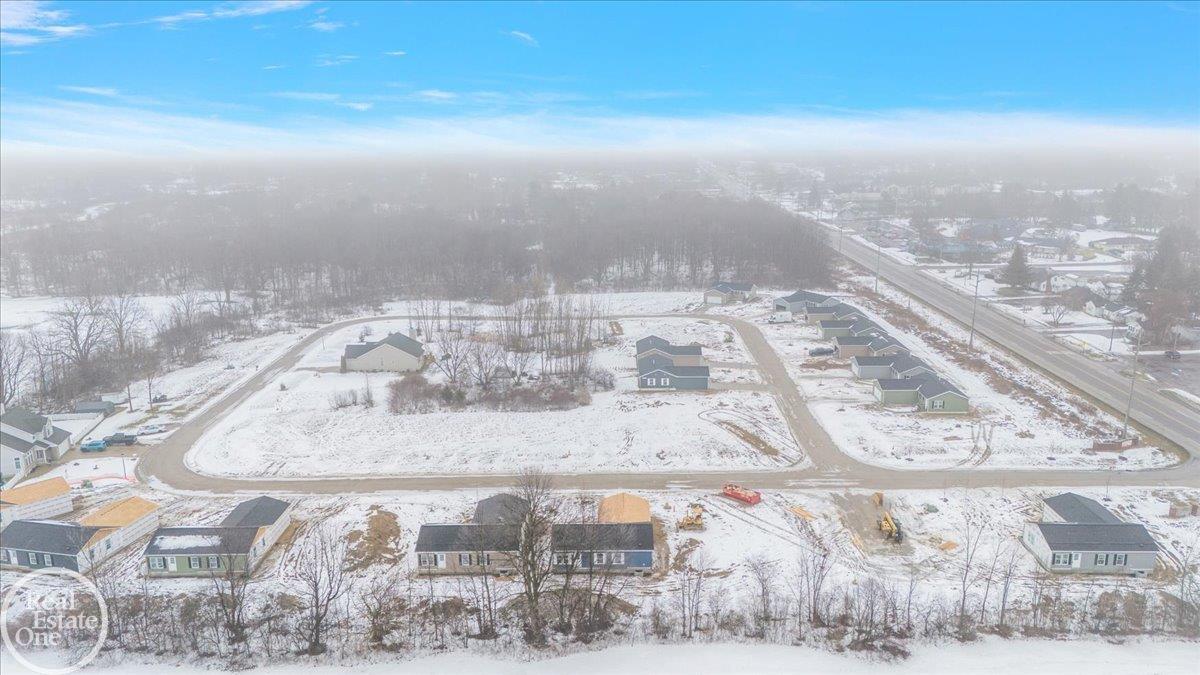 4226 Sugar Maple Run Flint City MI 48506