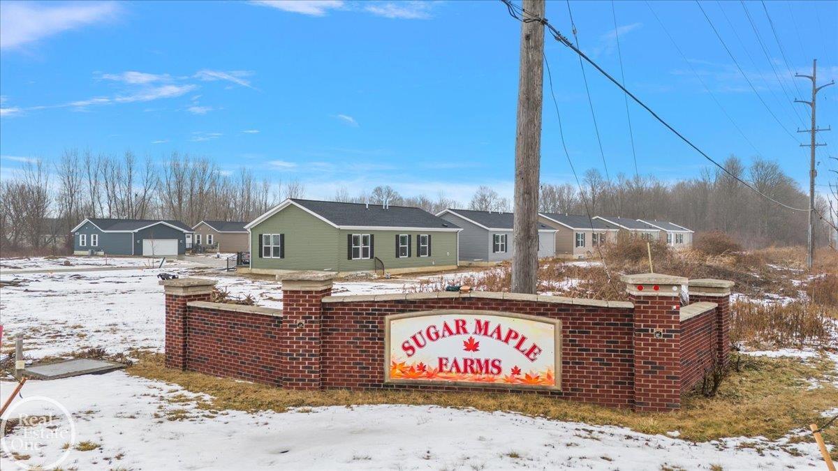 4226 Sugar Maple Run Flint City MI 48506